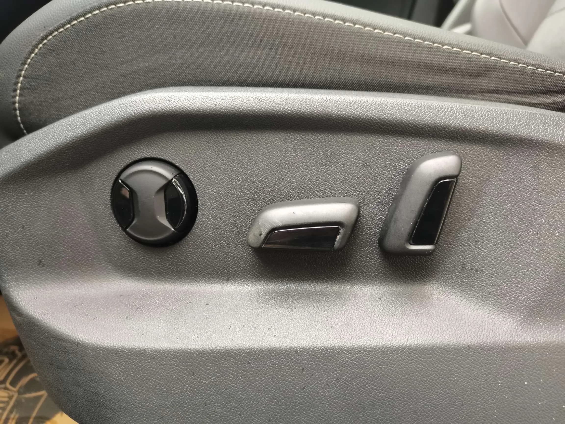 Volkswagen T-Roc 2022 г. 53137 км. — фото 20