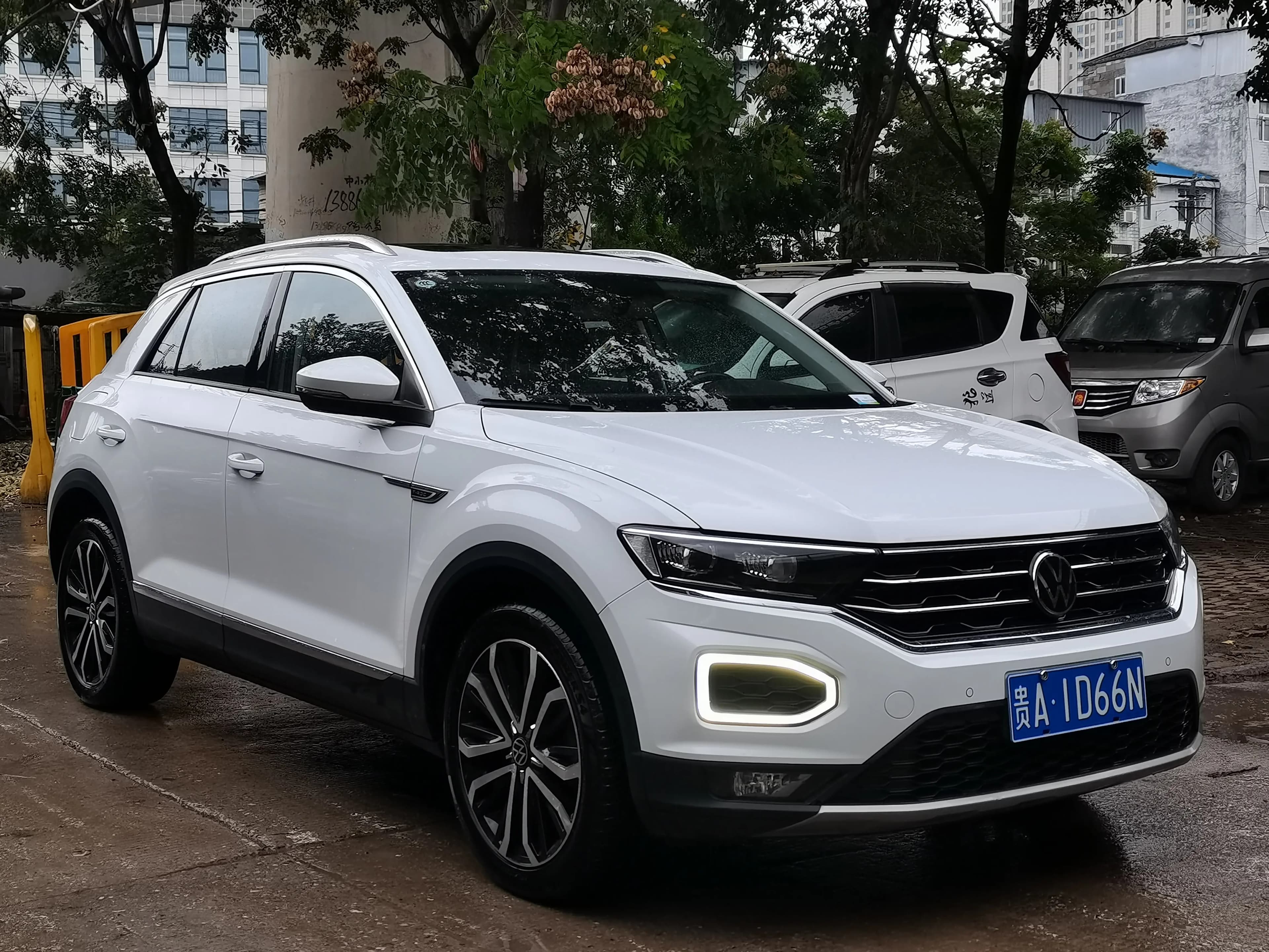 Volkswagen T-Roc 2022 г. 53137 км. — фото 3