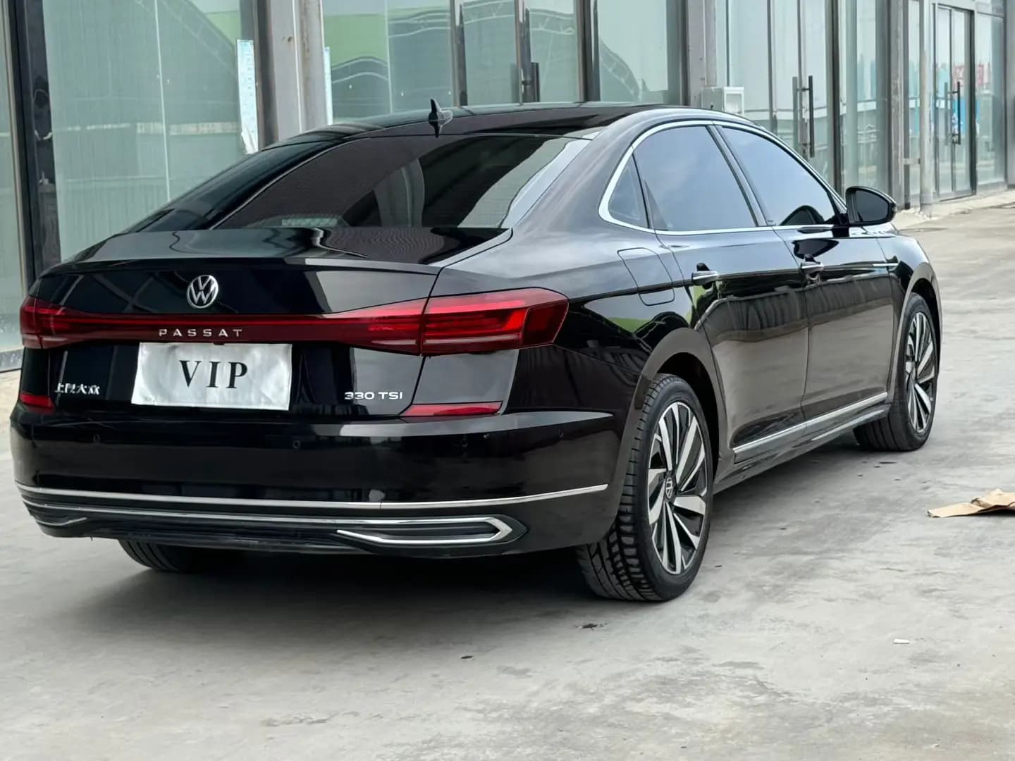 Volkswagen Passat 2022 г. 83136 км. — фото 6