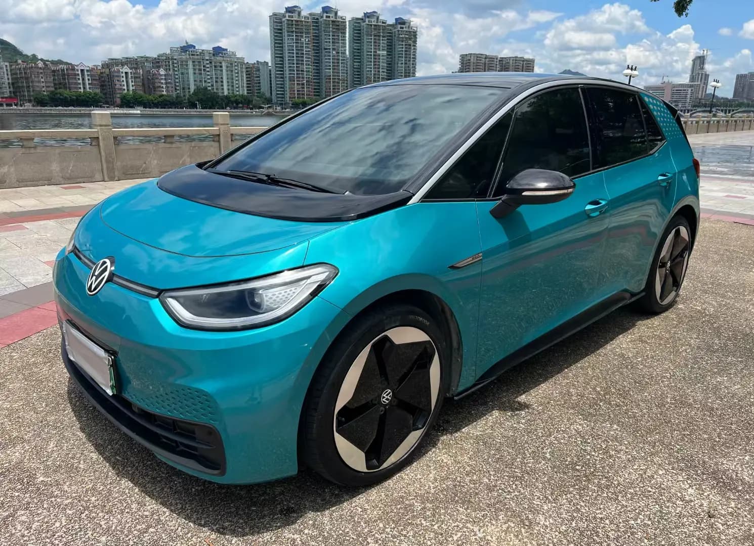 Volkswagen ID.3 2022 г. 57900 км.