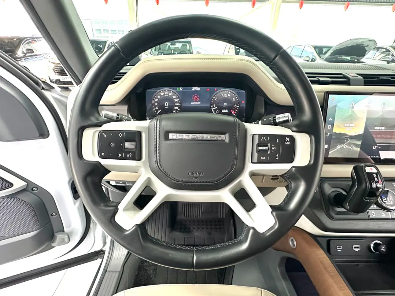 Land Rover Guard 2022 г. 32132 км. — фото 10
