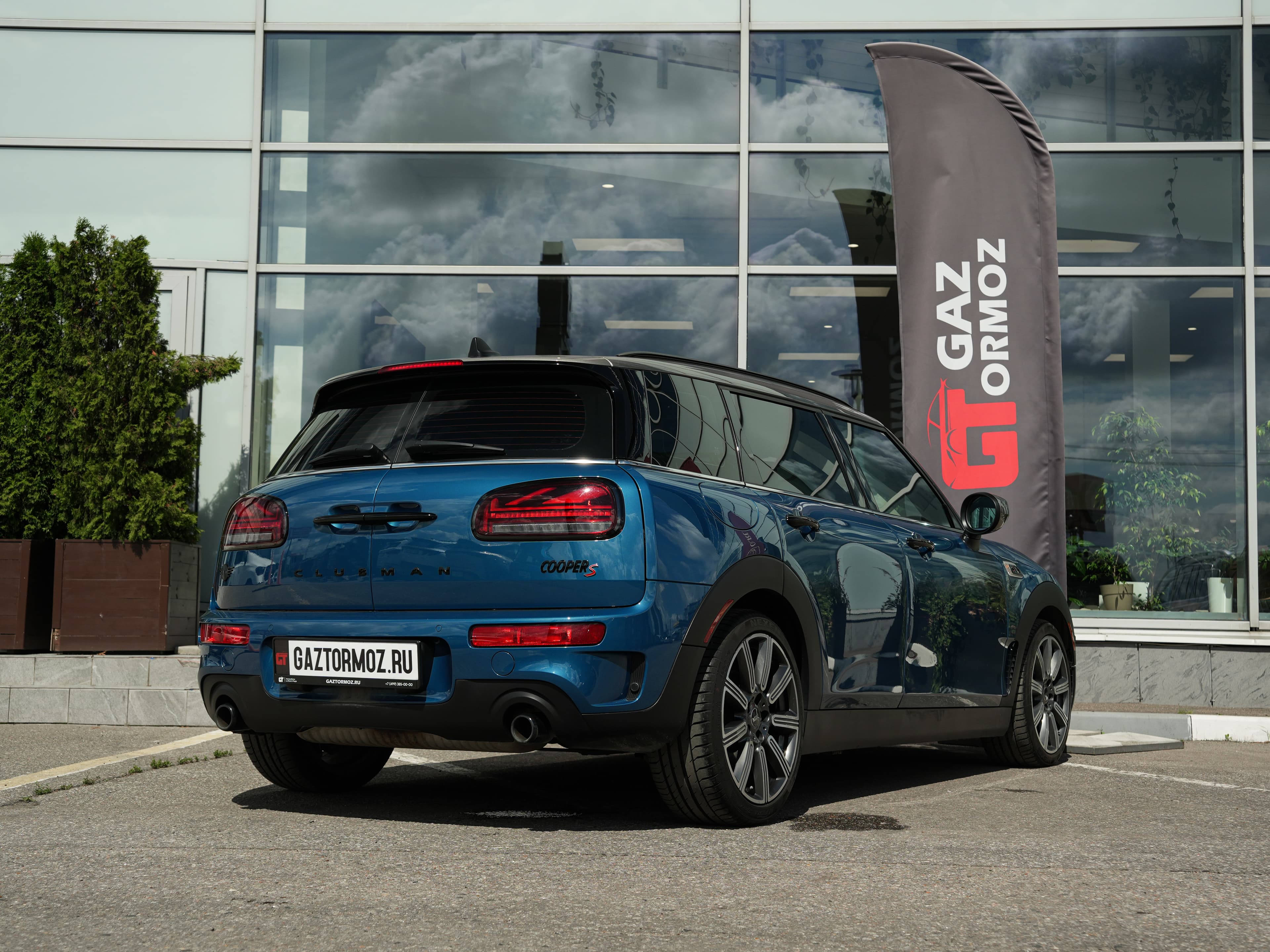 MINI Cooper S Clubman — фото 8