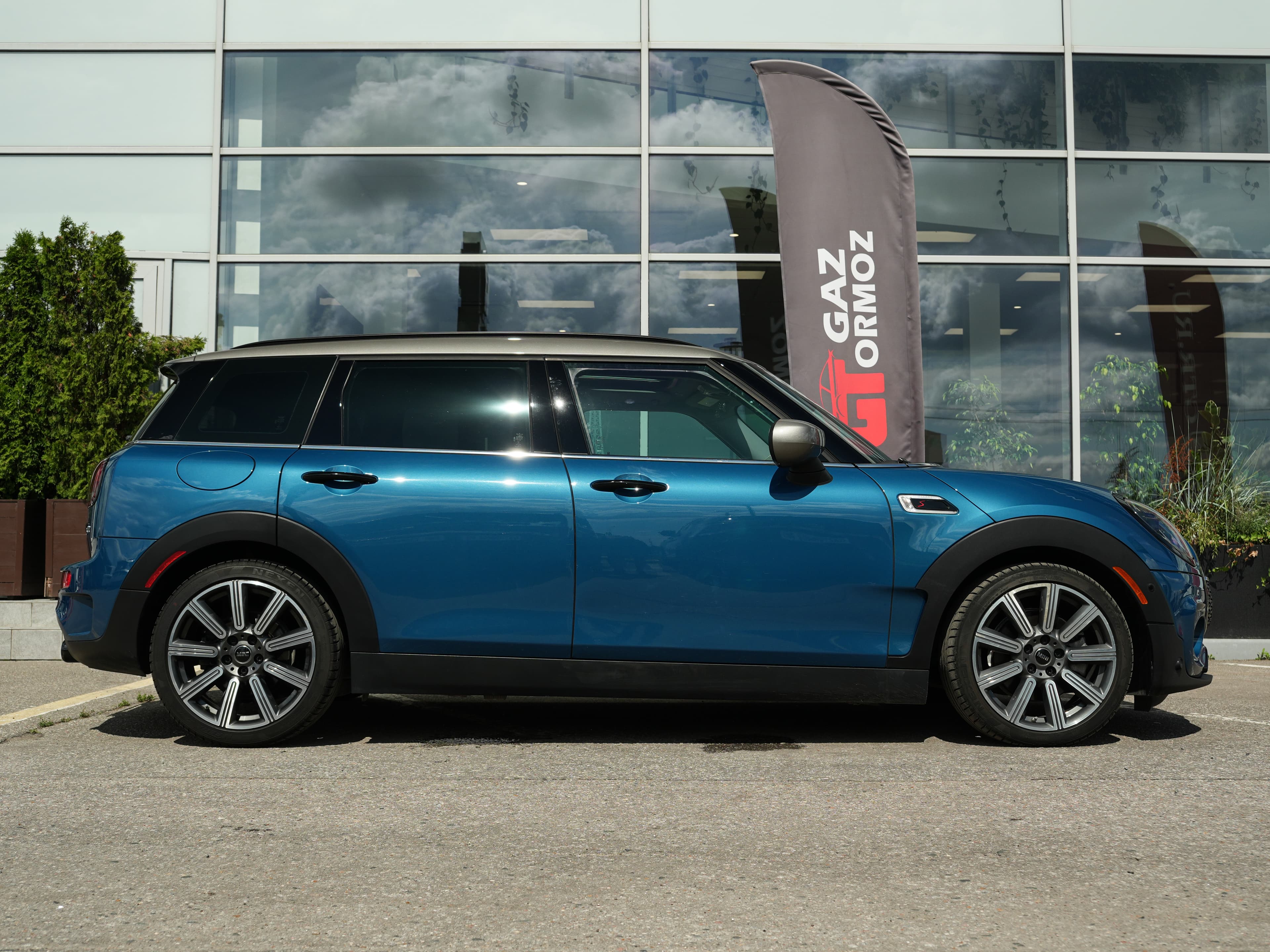 MINI Cooper S Clubman — фото 9