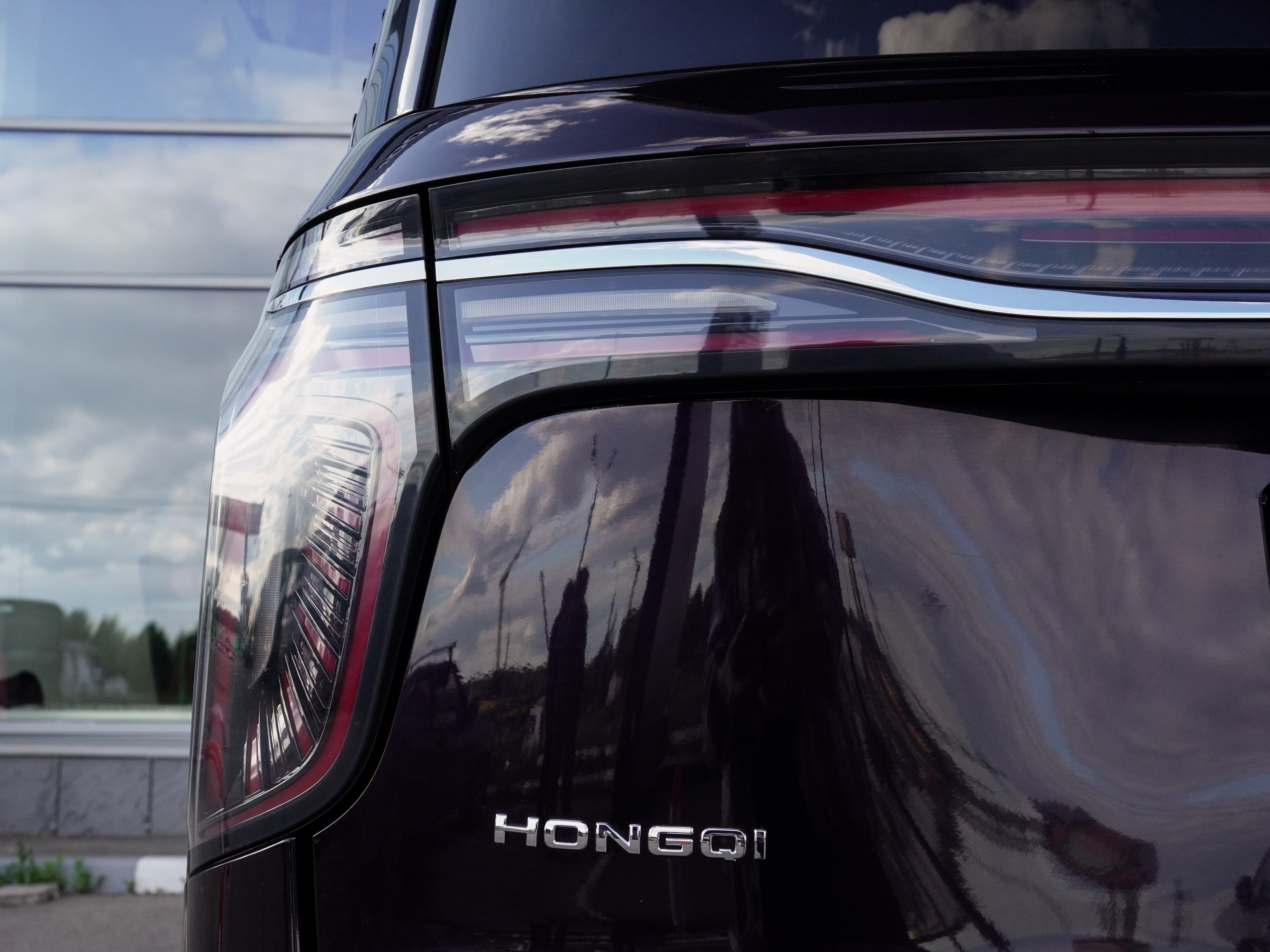 Hongqi HQ9 — фото 11