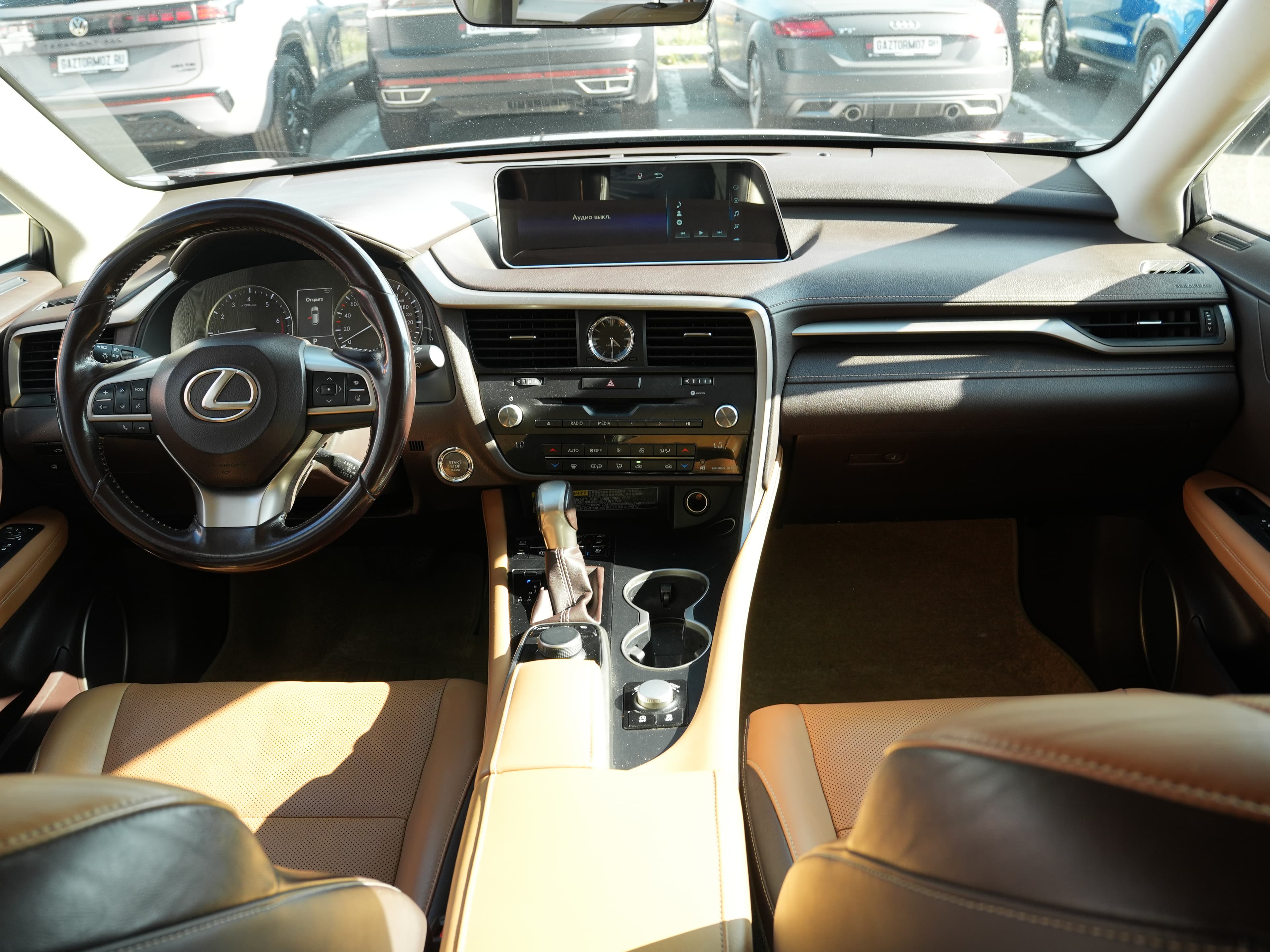 Lexus RX — фото 17
