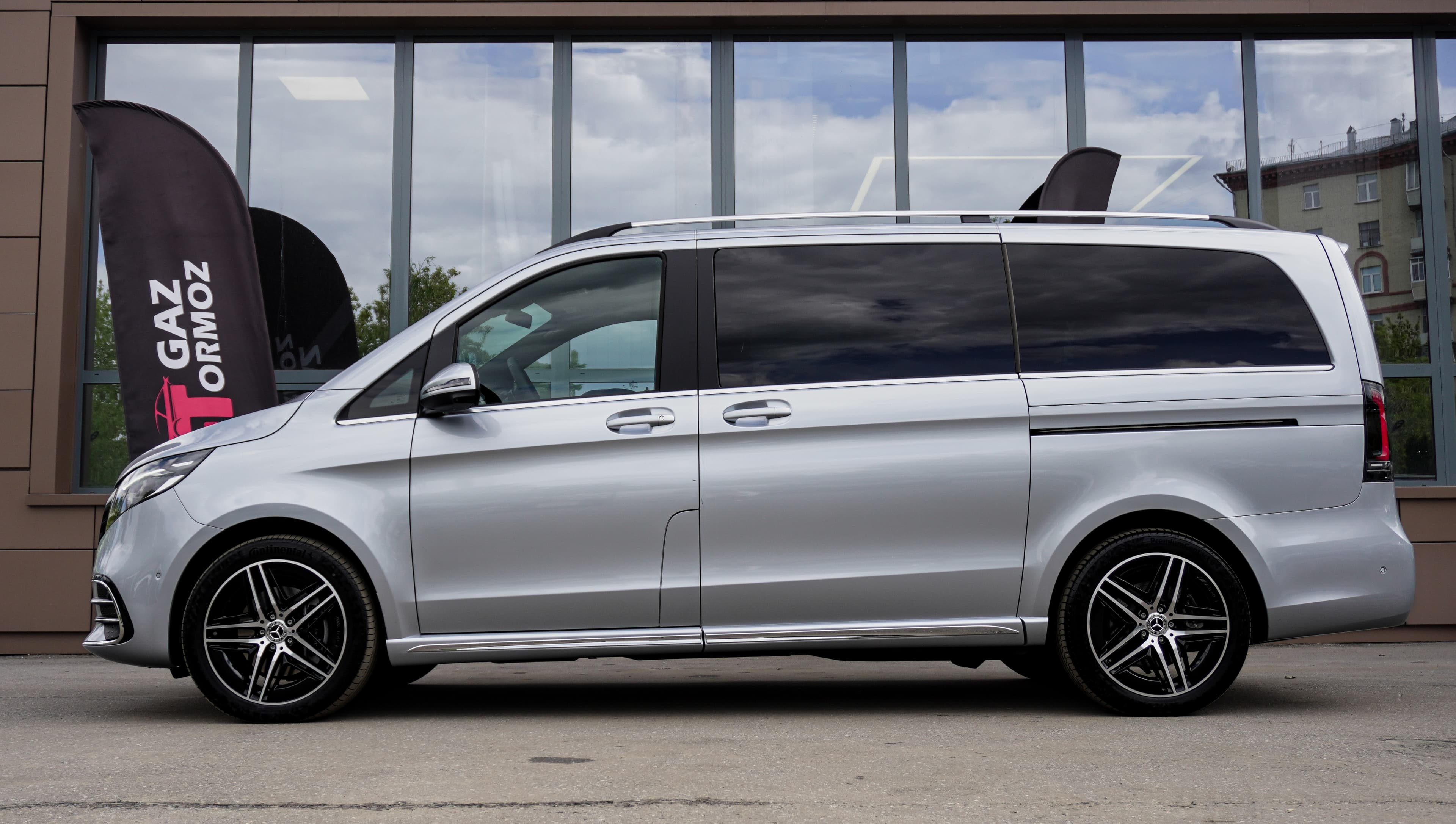 Mercedes-Benz V-класс — фото 2