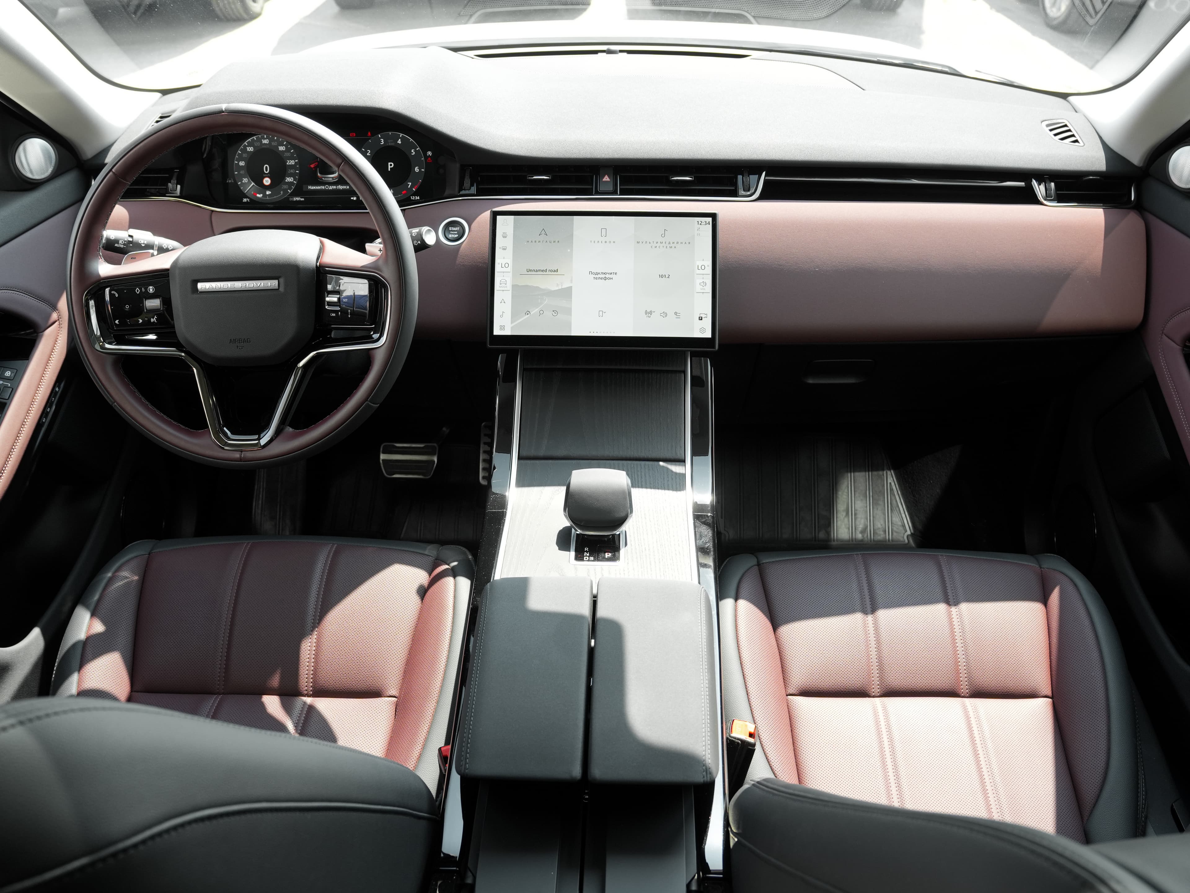 Land Rover Range Rover Evoque — фото 15