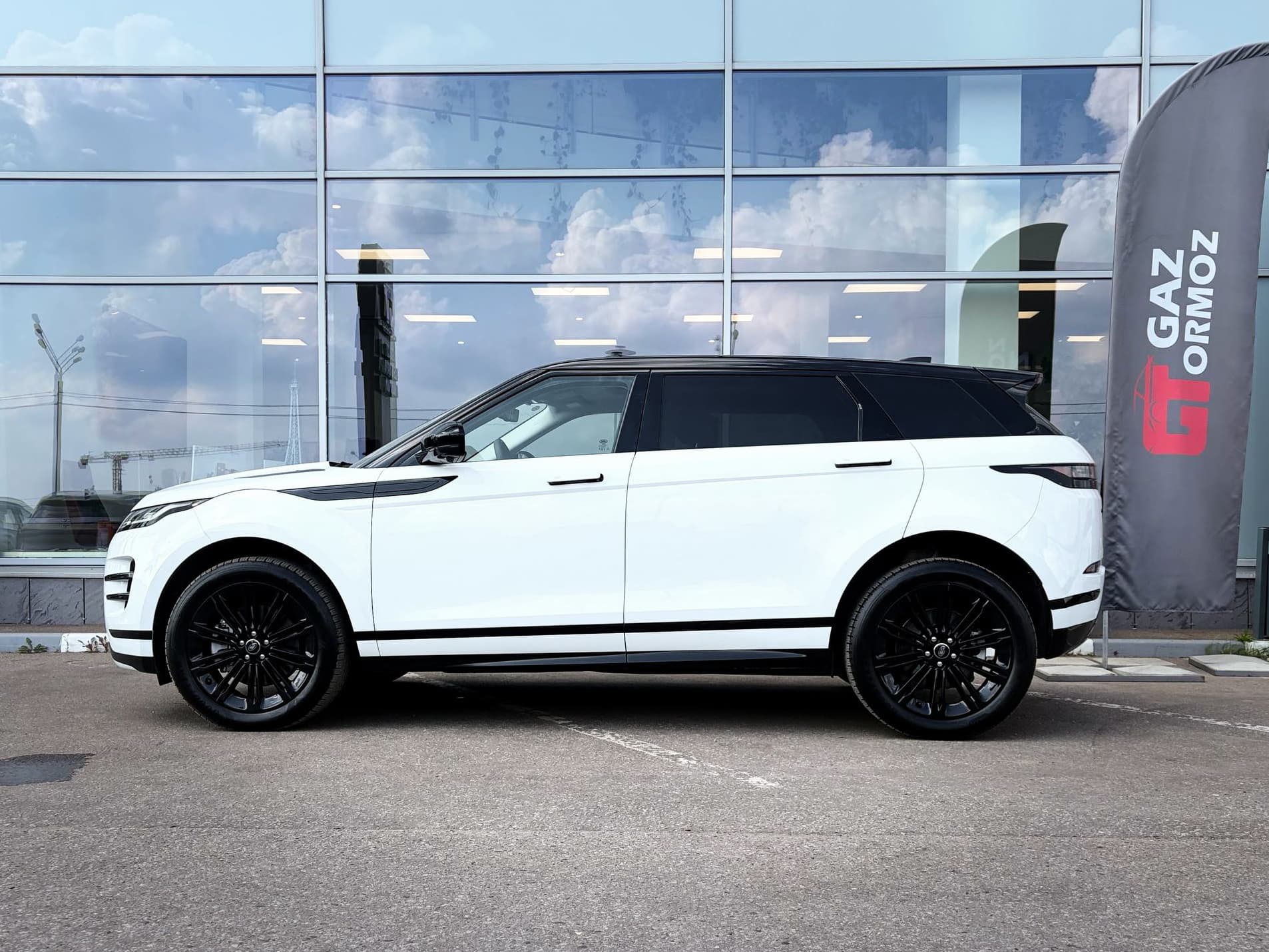 Land Rover Range Rover Evoque — фото 4