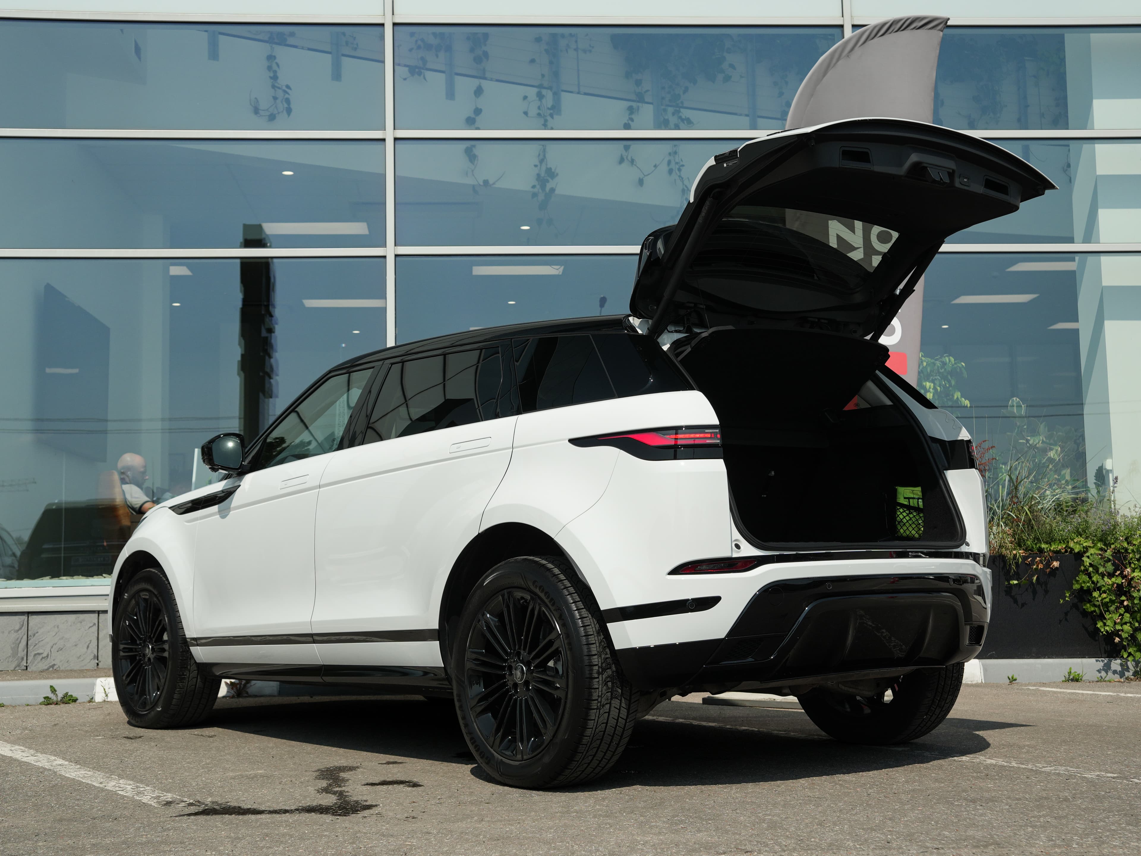 Land Rover Range Rover Evoque — фото 6