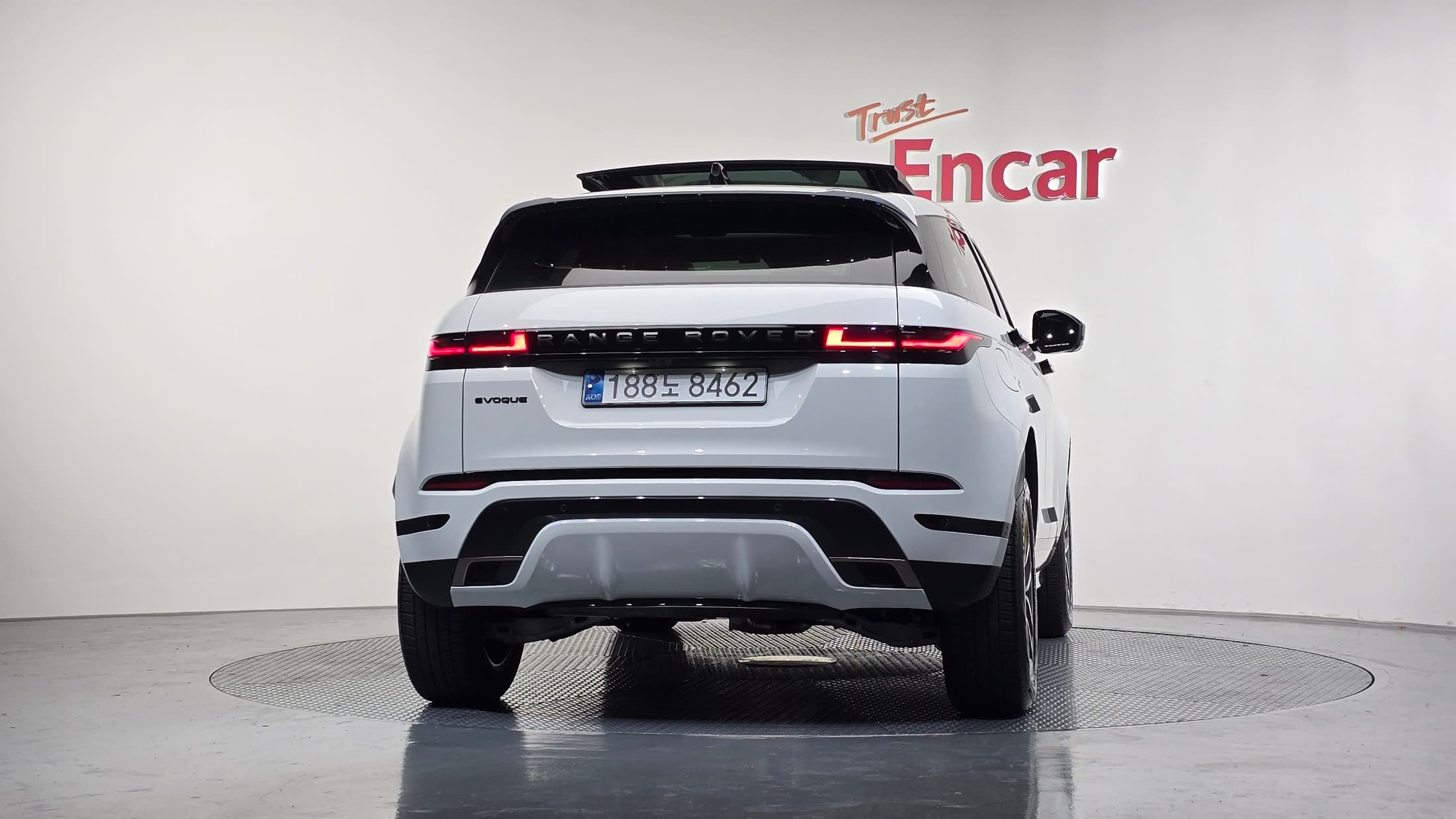 Land Rover Range Rover Evoque — фото 4