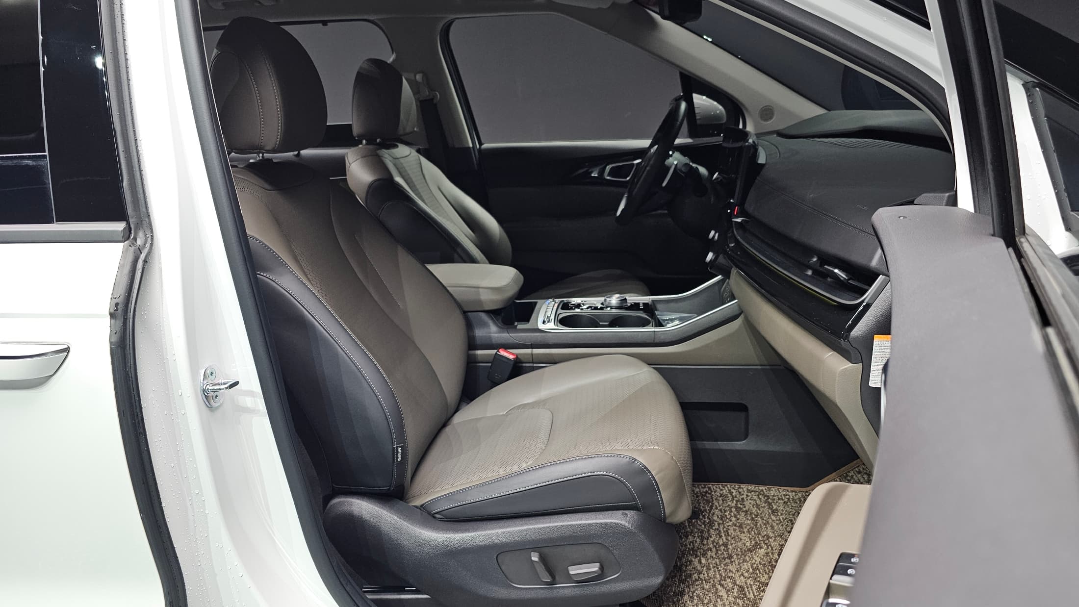 Kia Sportage — фото 10