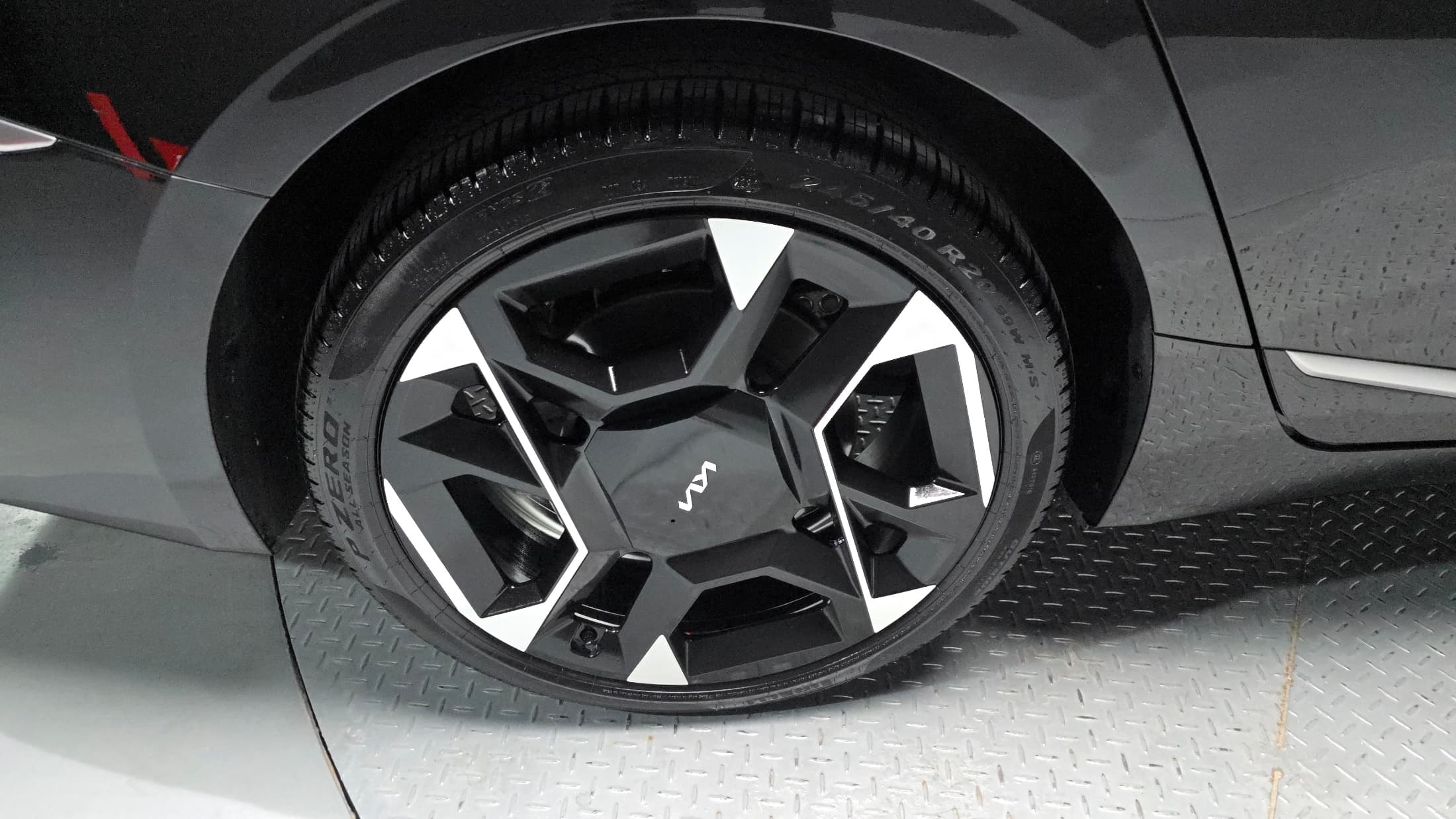 Kia K9 — фото 5