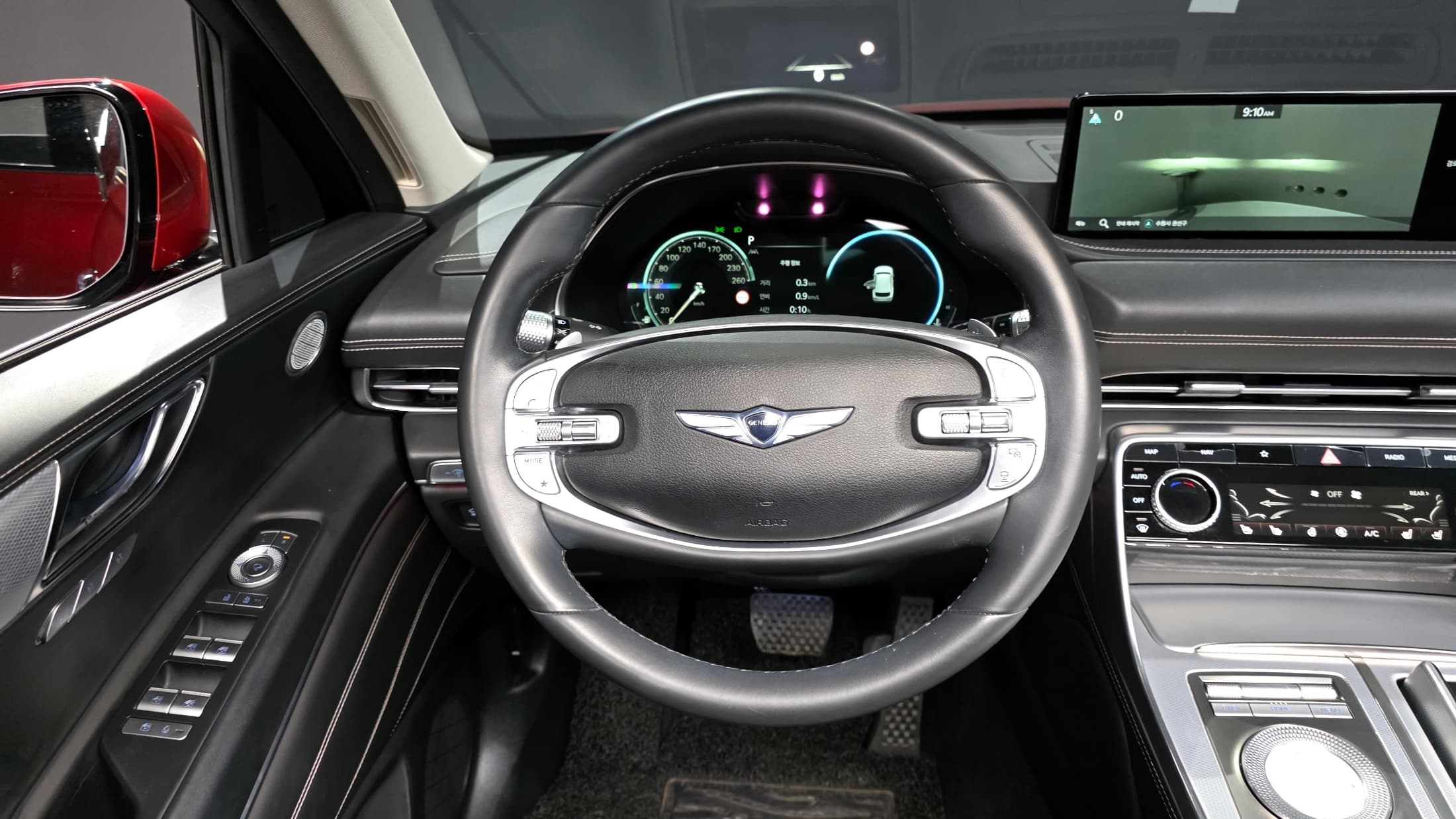 Genesis GV70 — фото 13