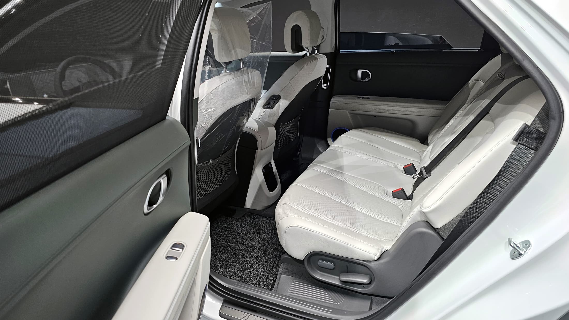 Hyundai IONIQ 5 — фото 12