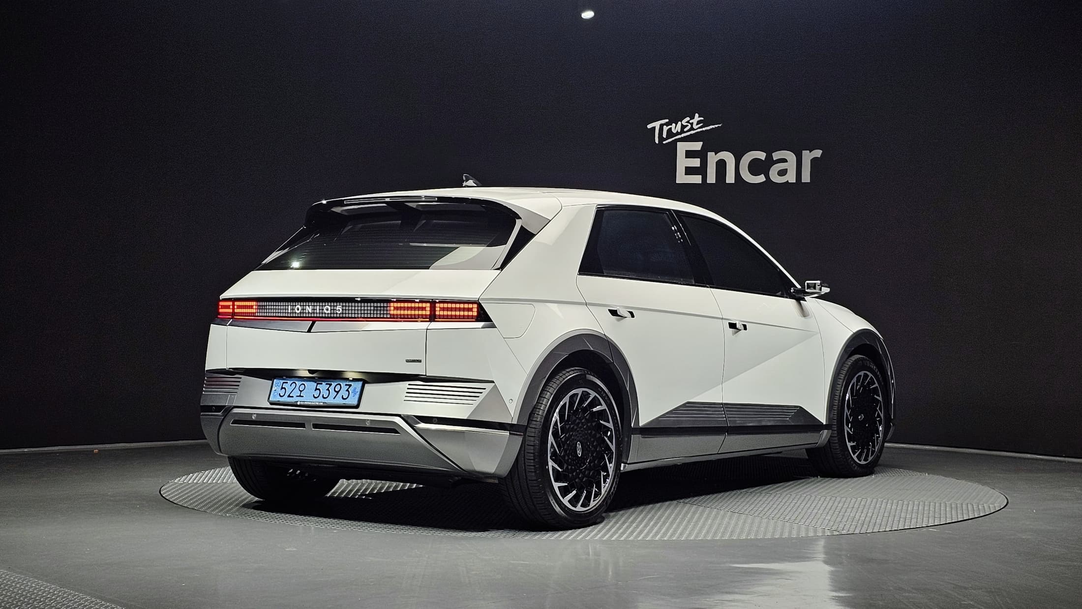 Hyundai IONIQ 5 — фото 2