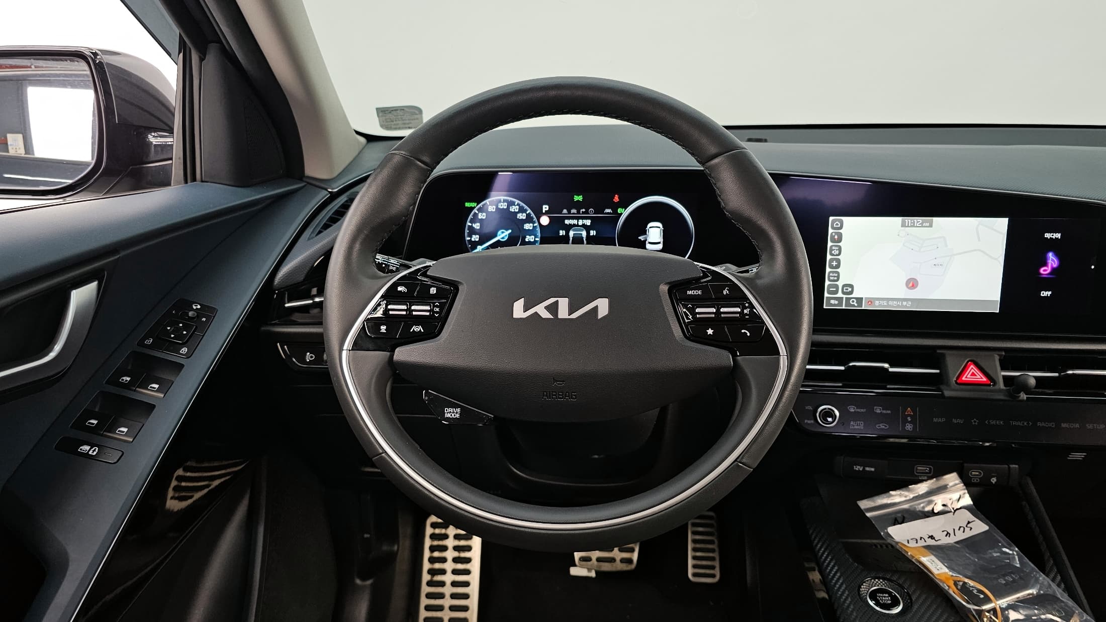 Kia Sorento — фото 13