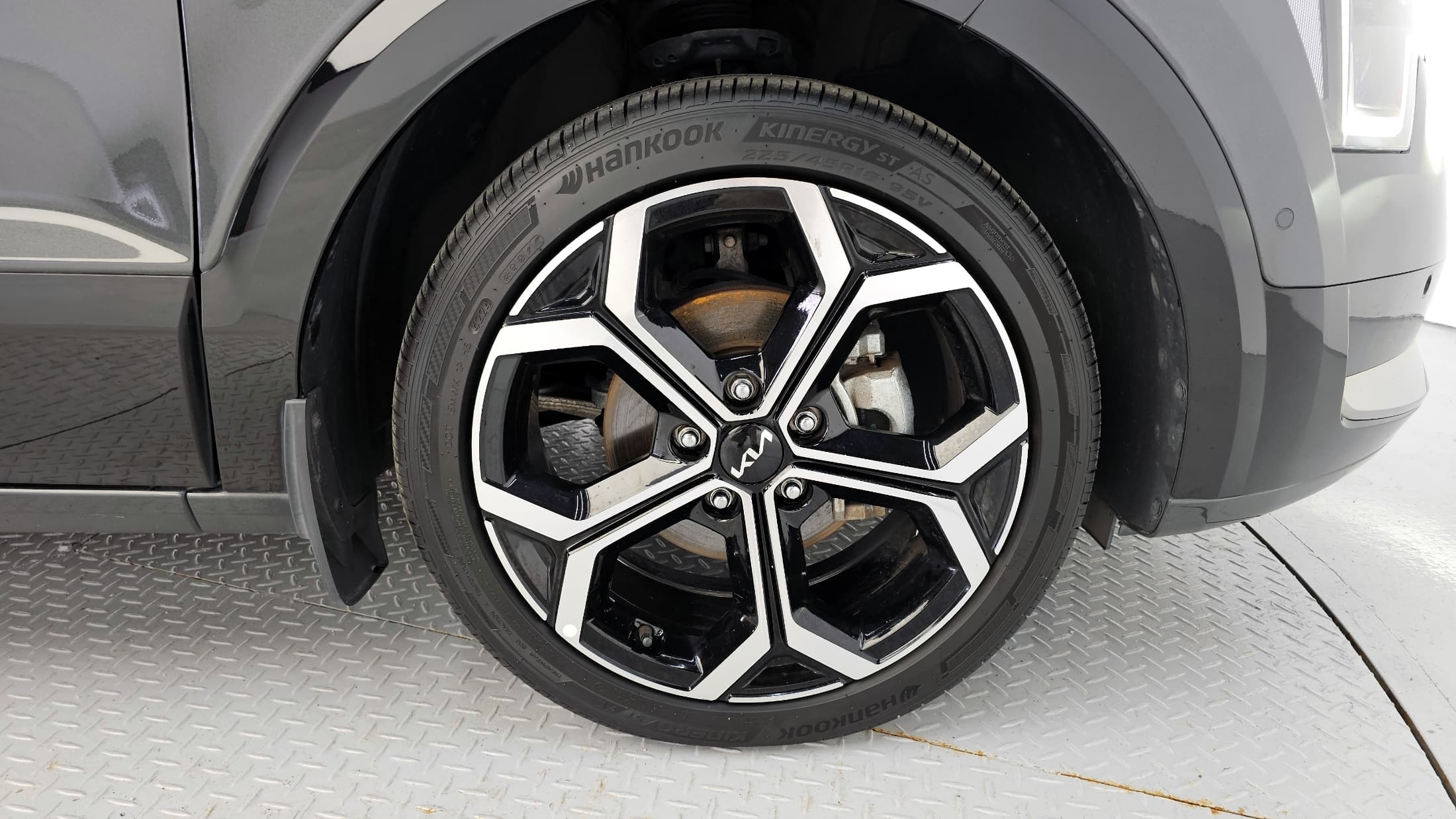 Kia Sorento — фото 5