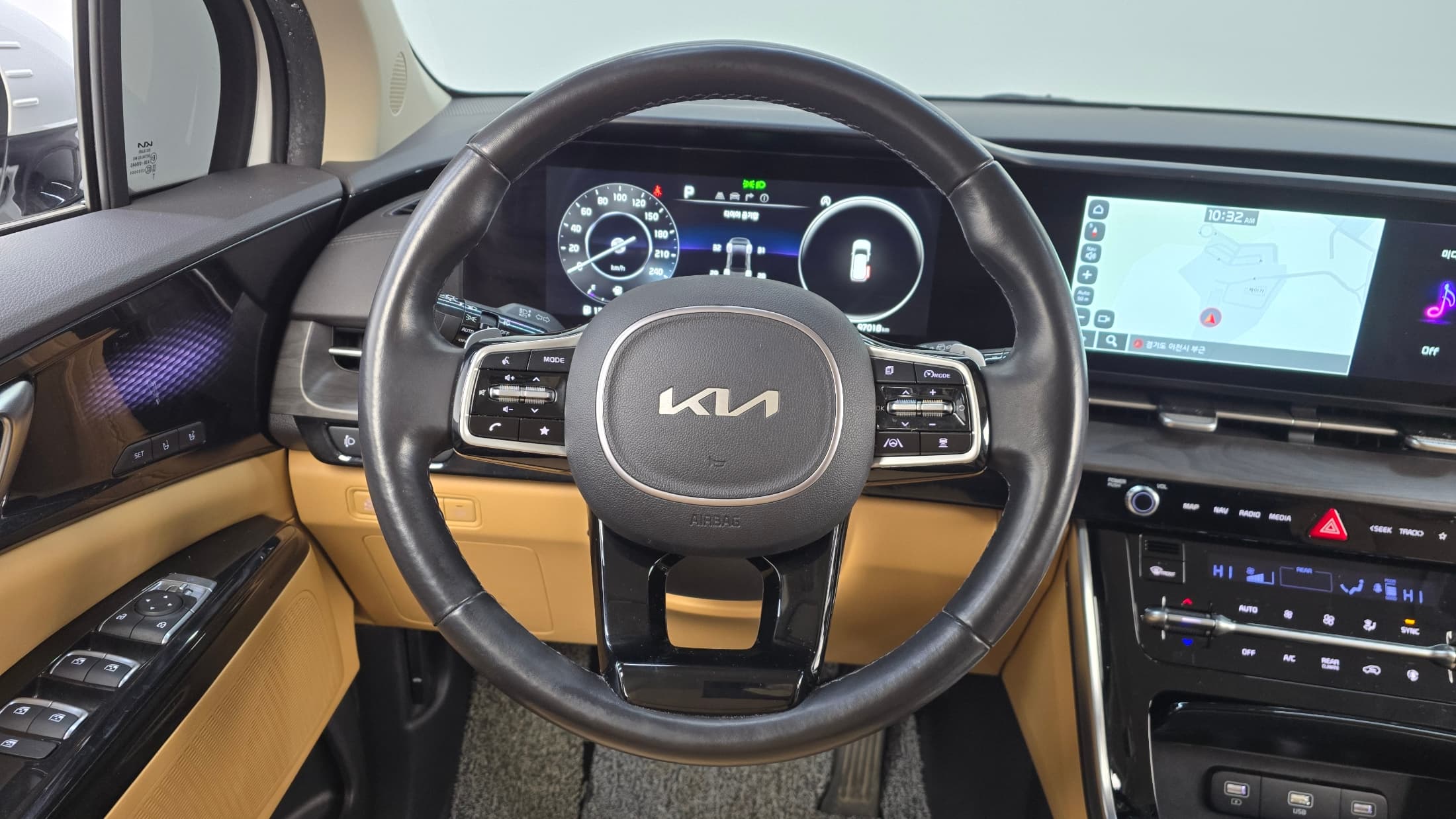 Kia Carnival — фото 13