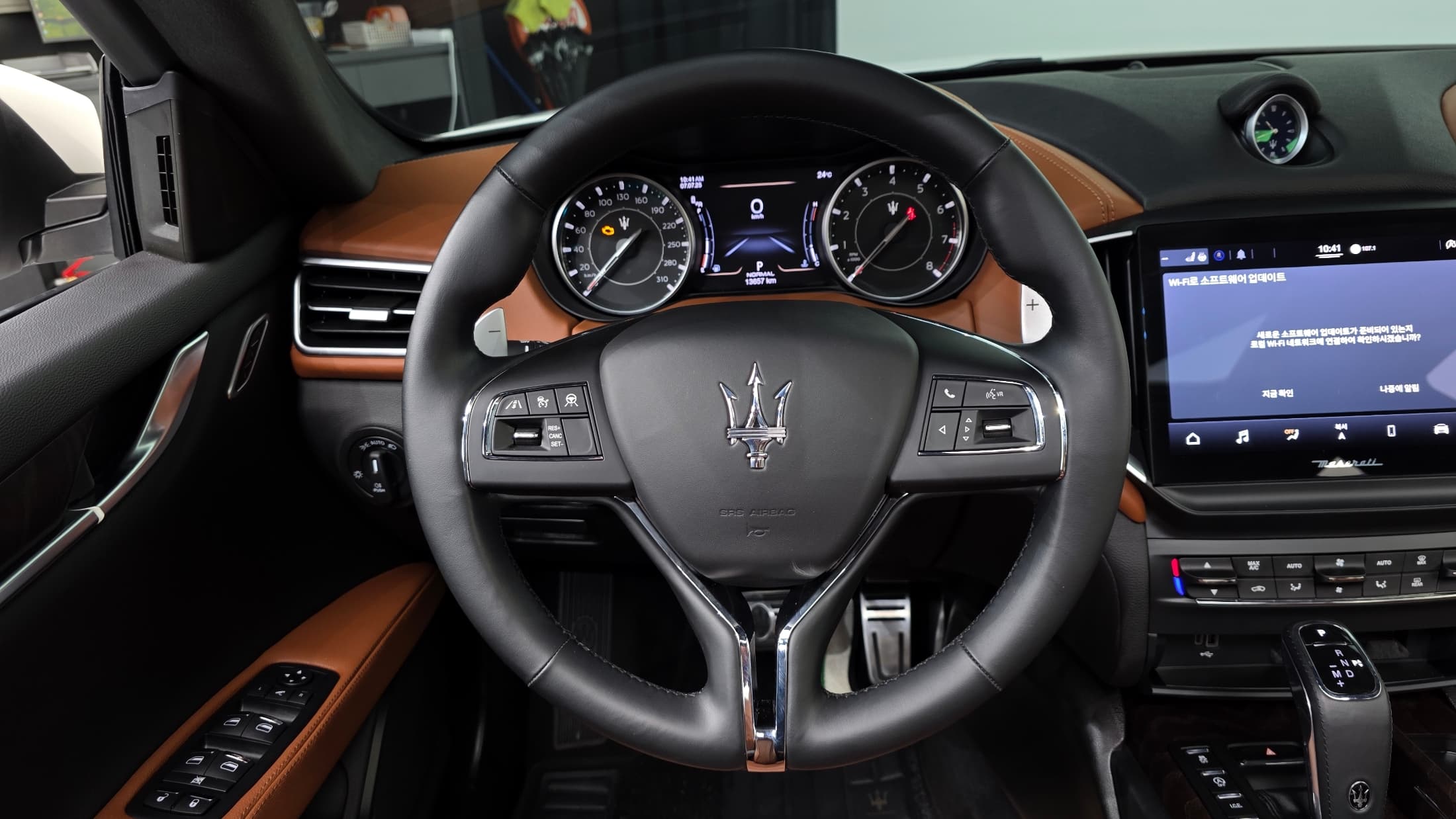 Maserati Ghibli — фото 15
