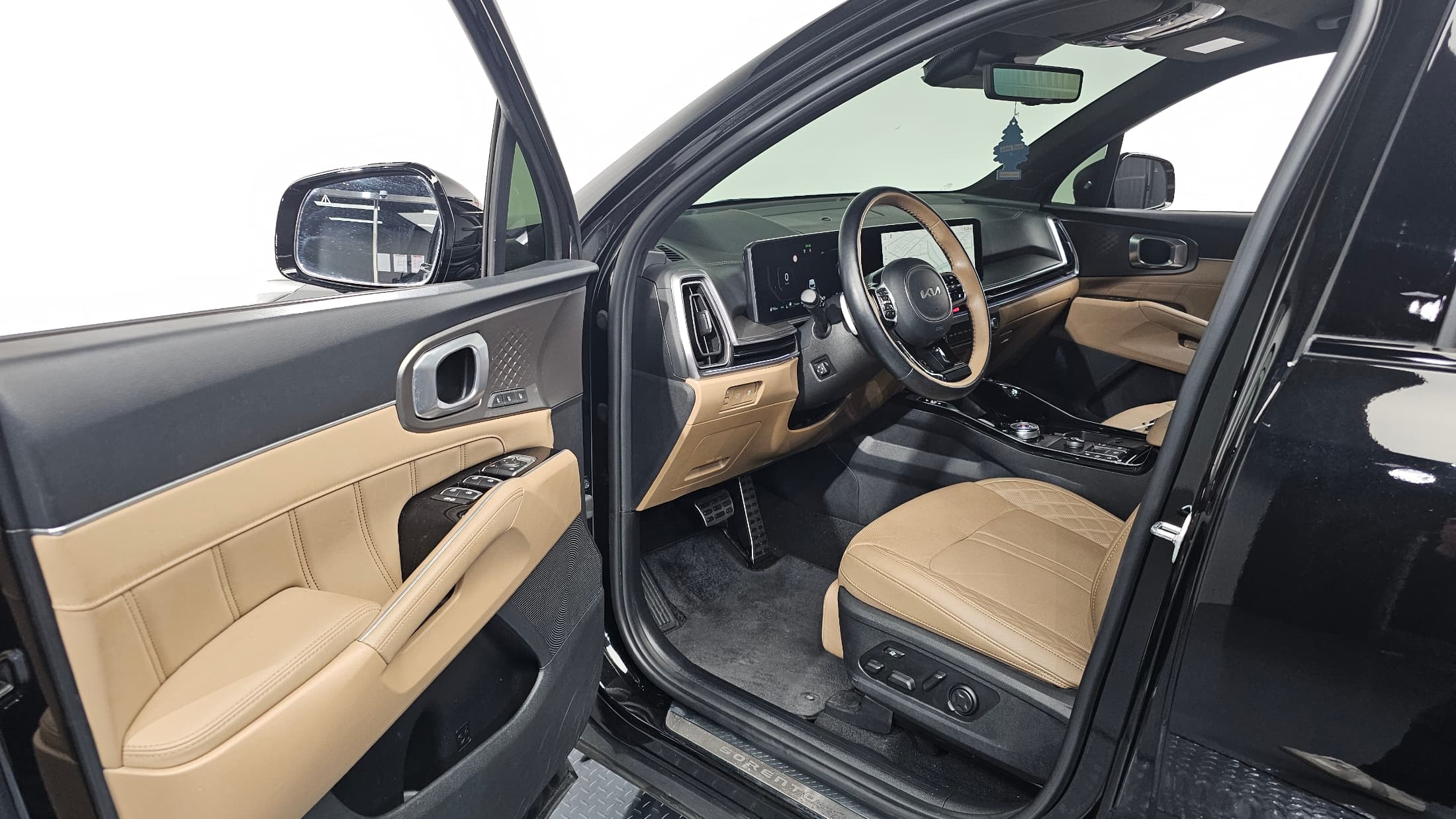 Kia Sorento — фото 10