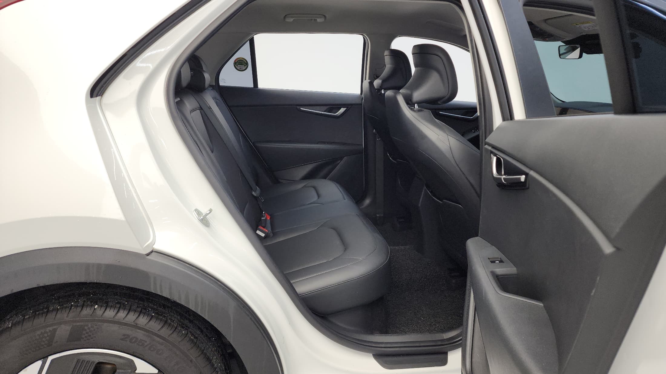 Kia Sportage — фото 12