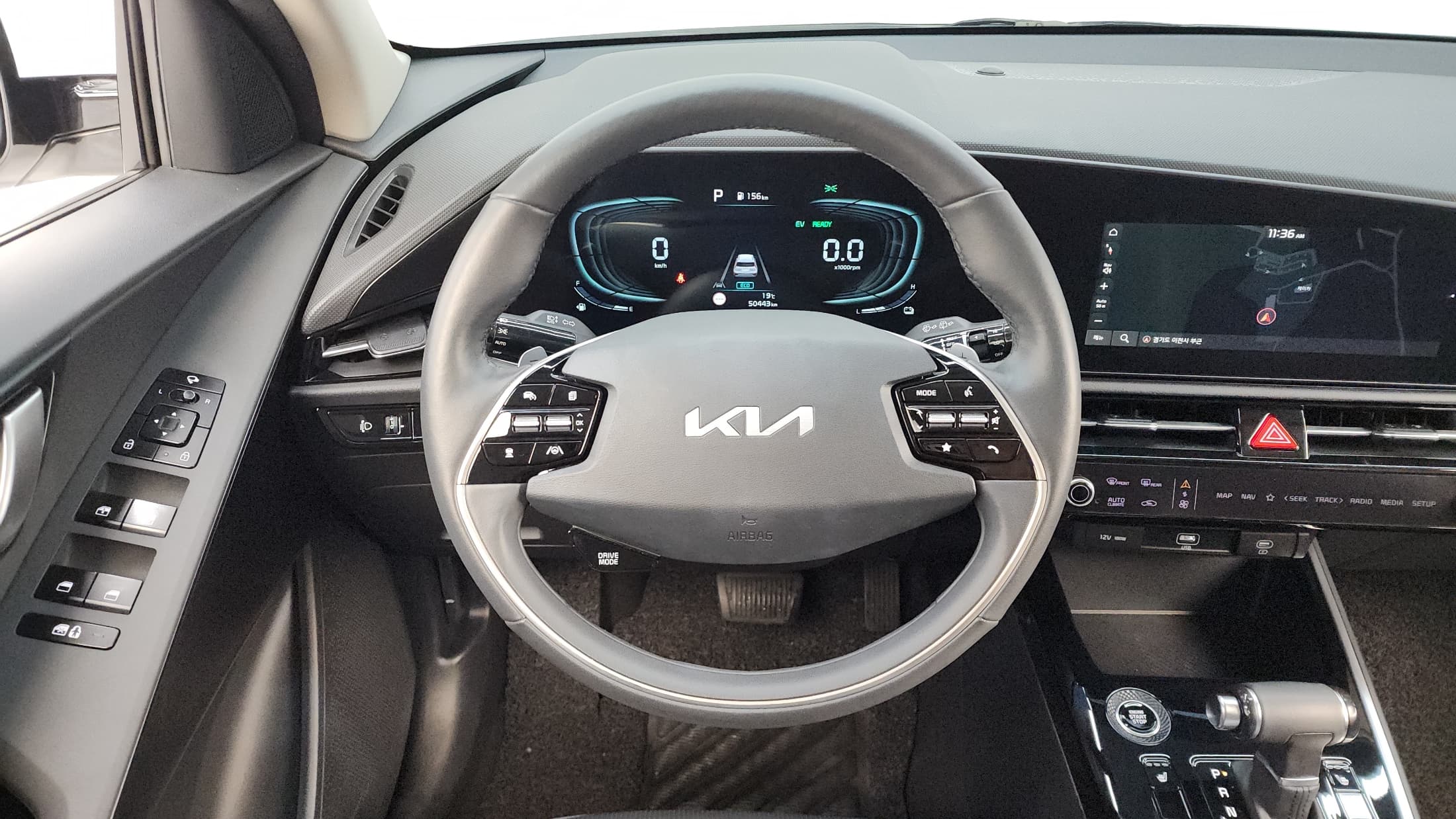 Kia Sportage — фото 13