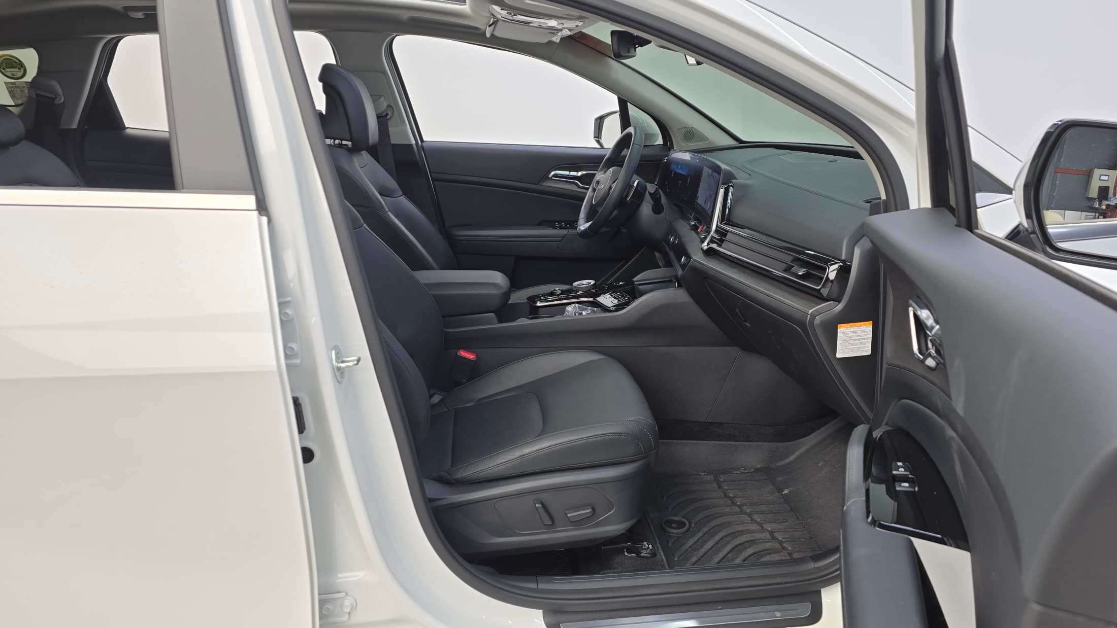 Kia Sportage — фото 11