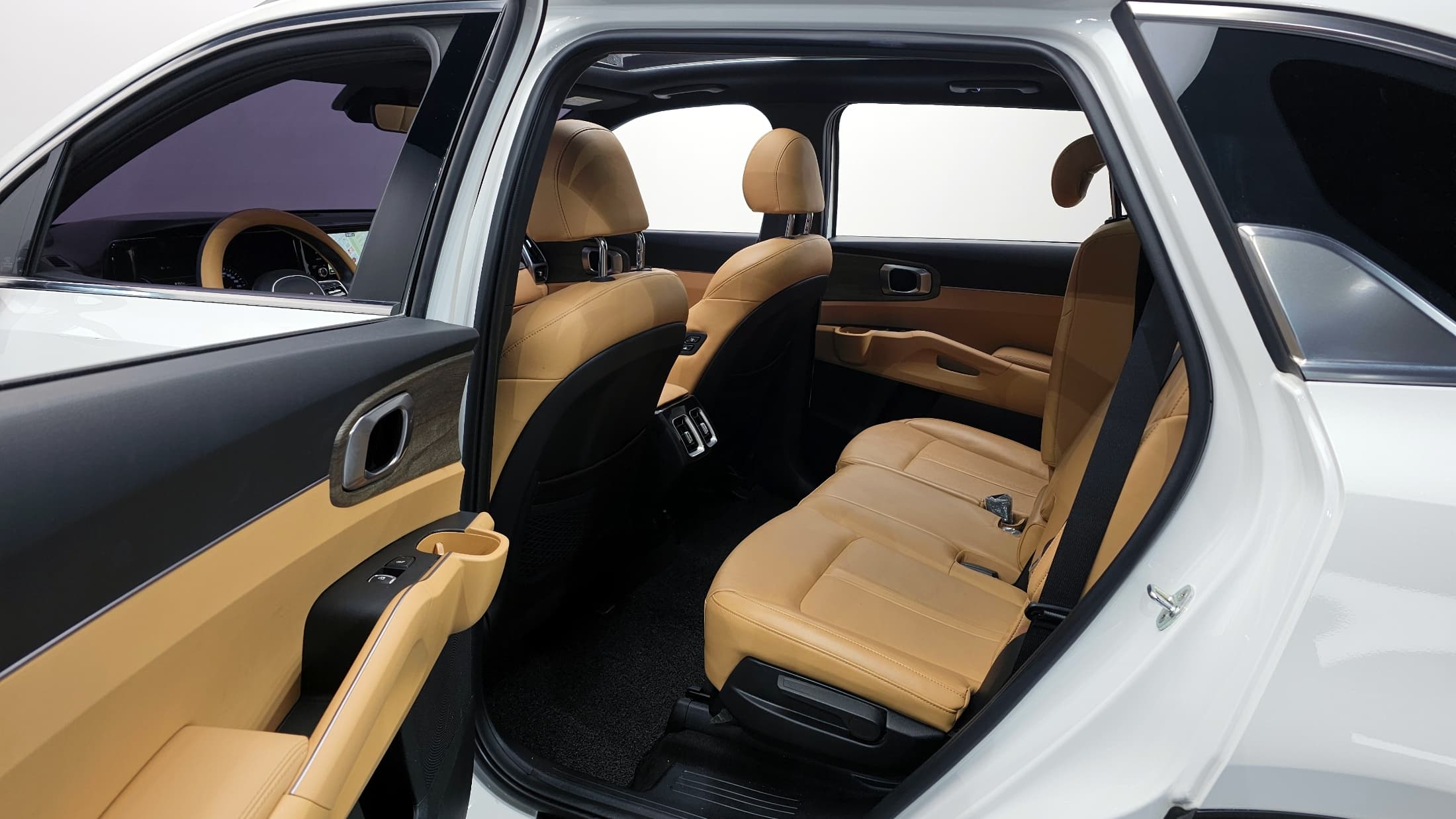 Kia Sorento — фото 11