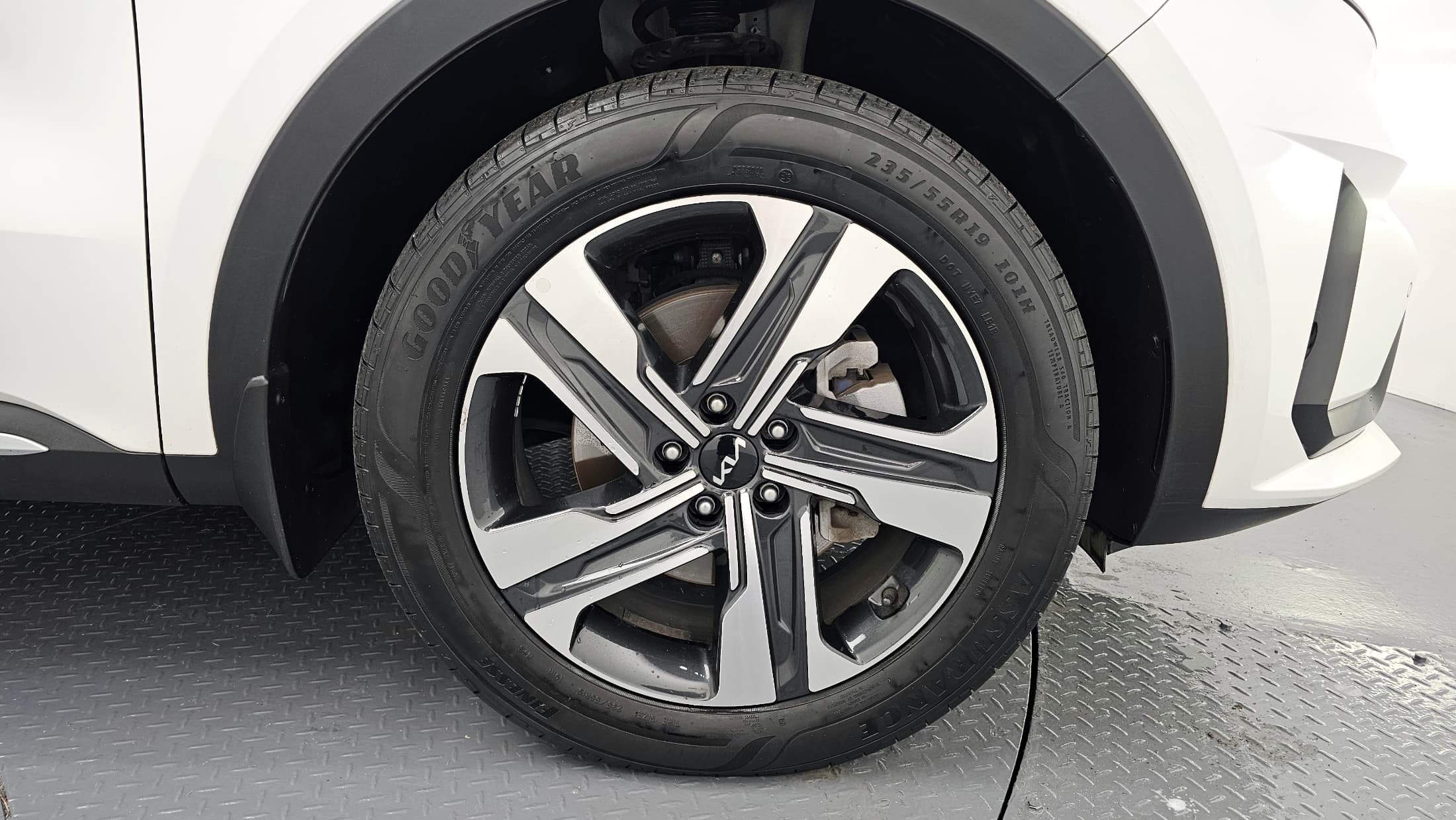 Kia Sorento — фото 5
