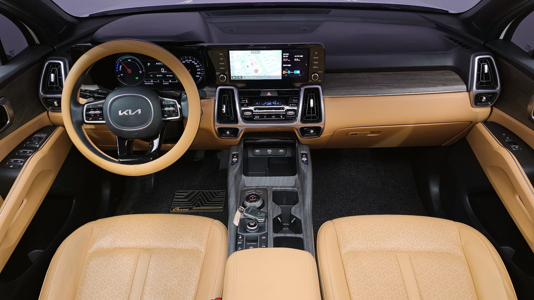 Kia Sorento — фото 7