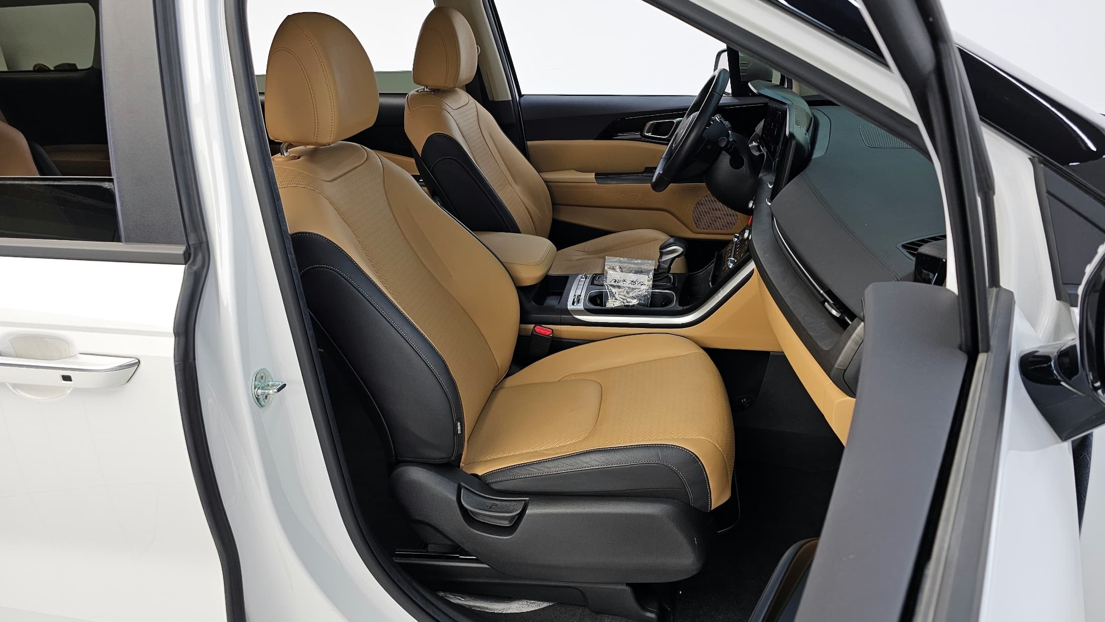 Kia Carnival — фото 11