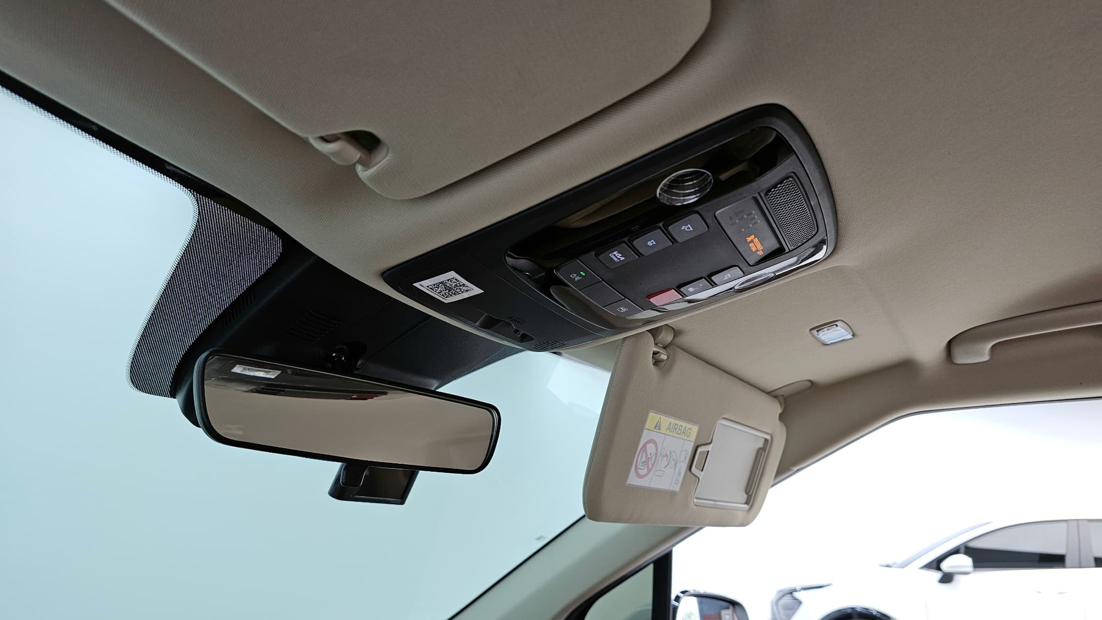 Kia Carnival — фото 19