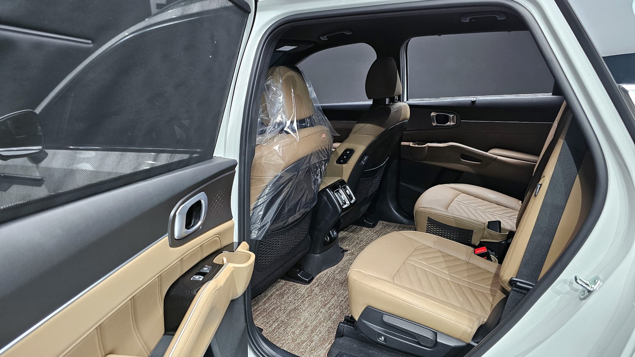 Kia Sorento — фото 12