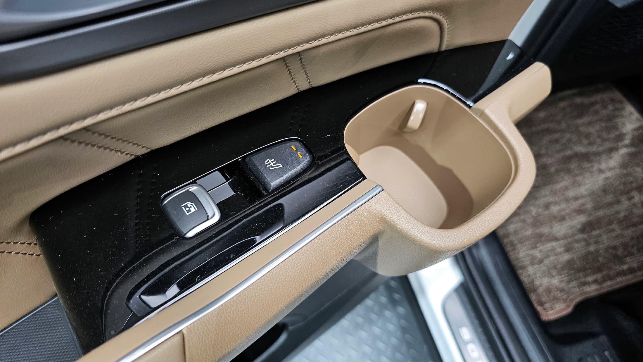 Kia Sorento — фото 18