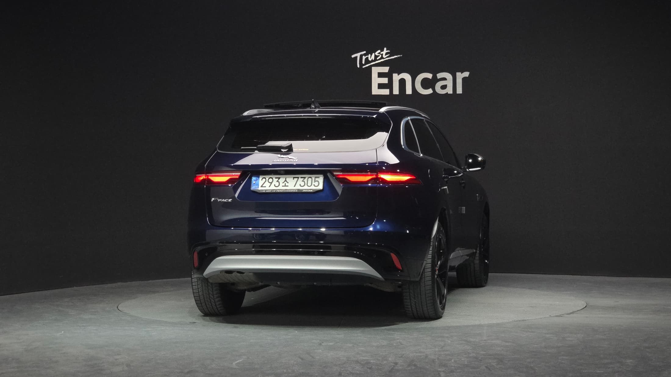 Jaguar F-Pace — фото 4