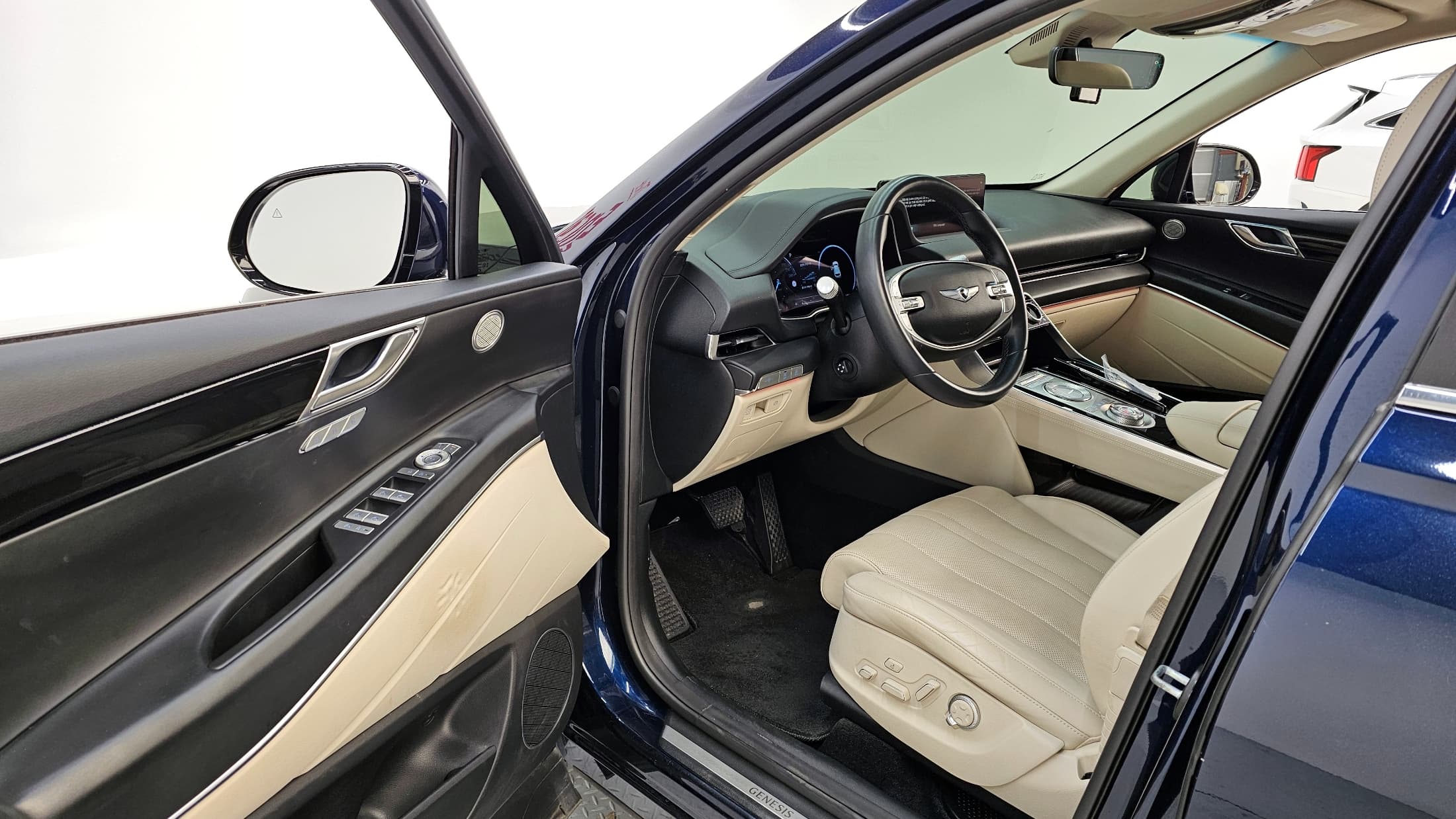 Genesis GV80 — фото 10