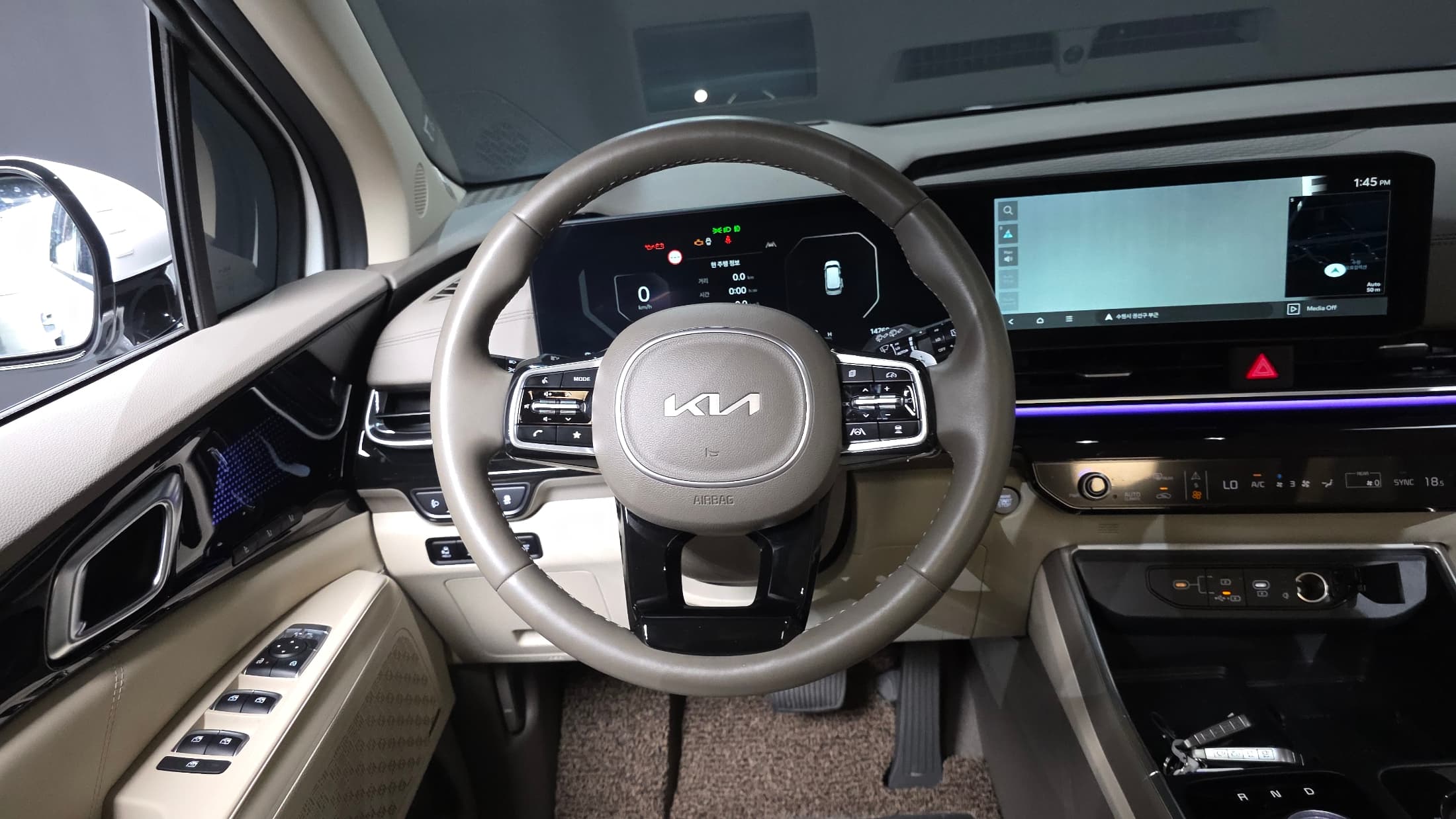 Chrysler Pacifica 2025 г. 14862 км. — фото 13