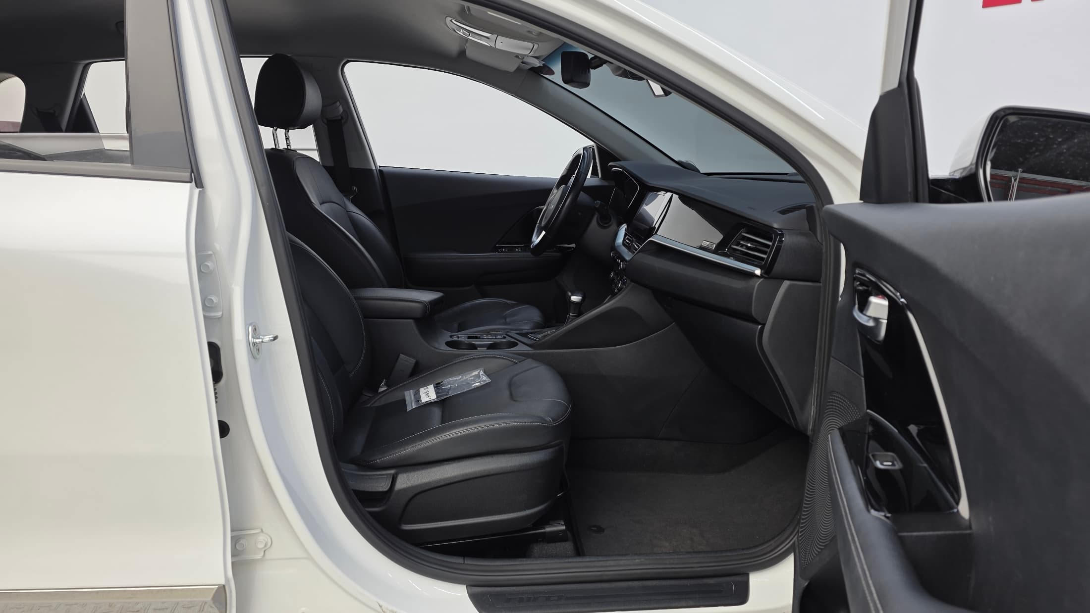 Kia Sportage — фото 11