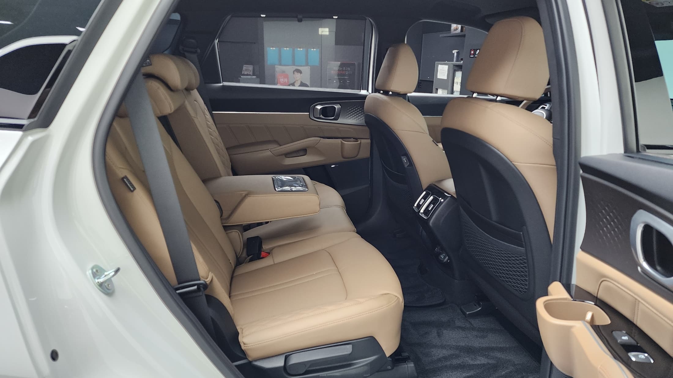Kia Sorento — фото 12