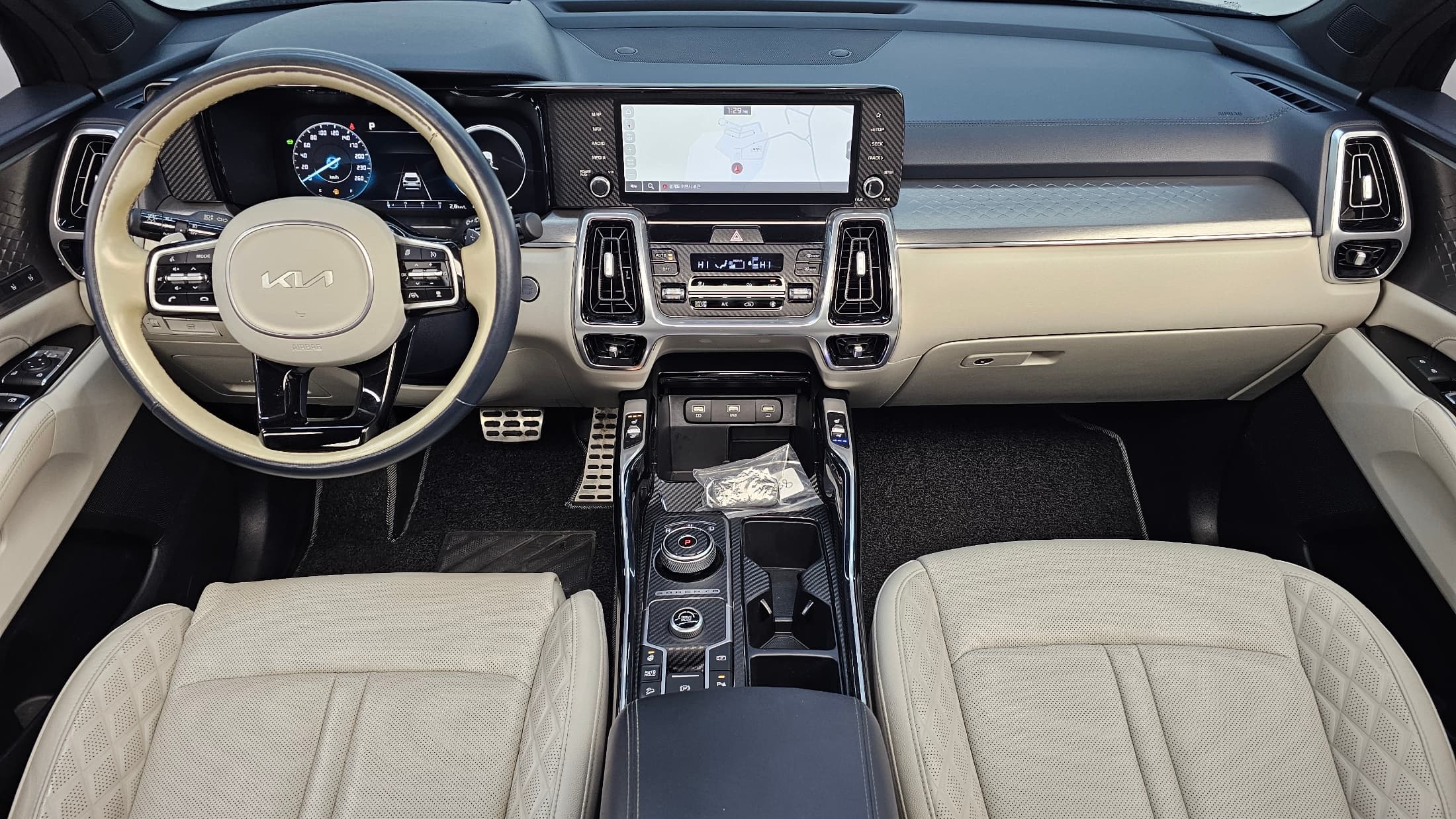 Kia Sorento — фото 7