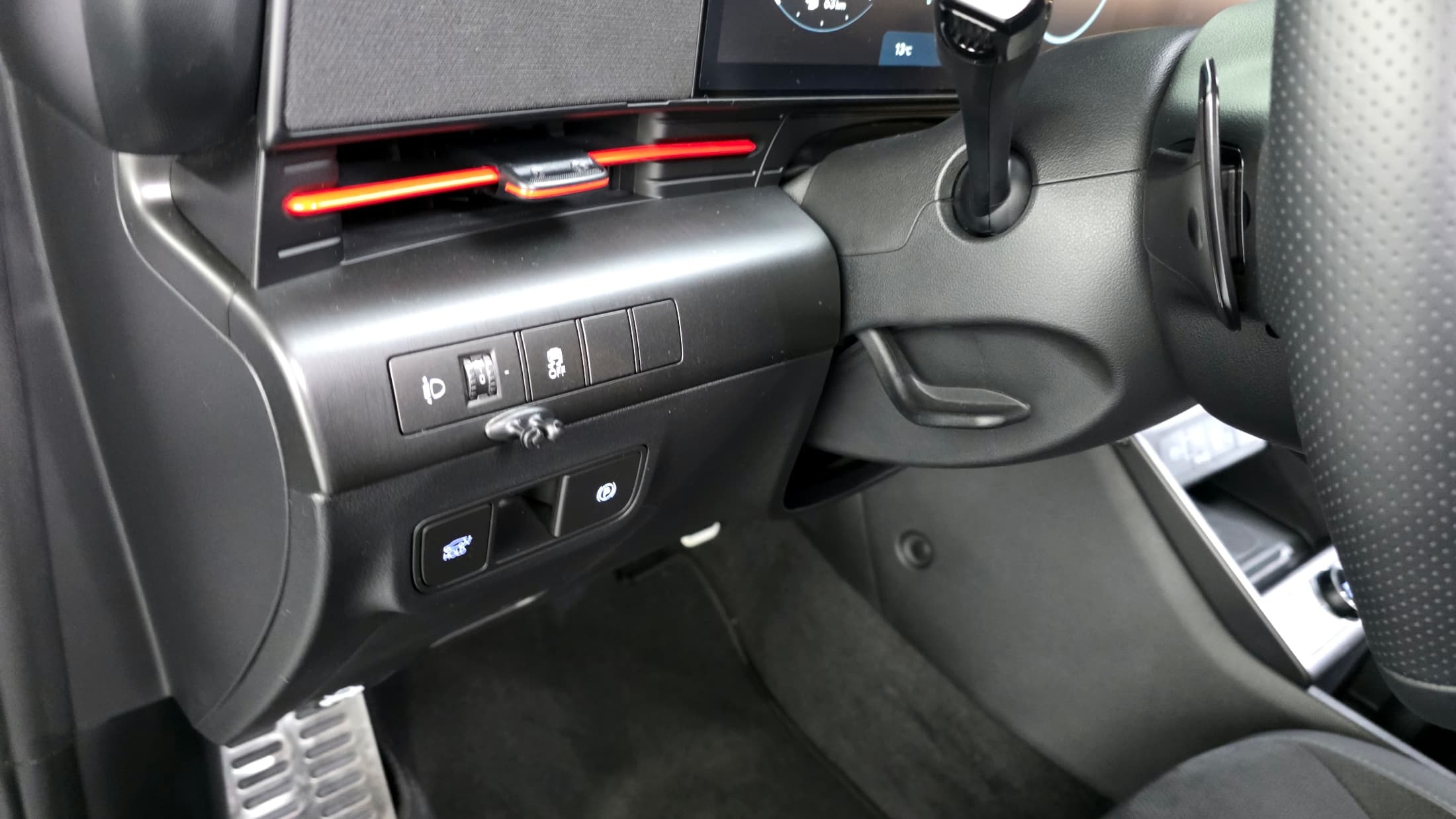 Hyundai ix25 — фото 14