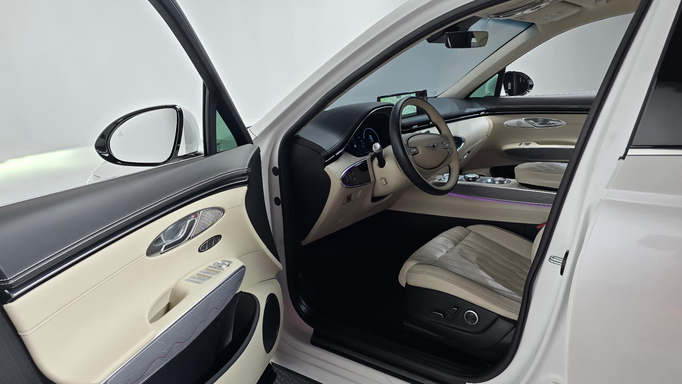 Genesis GV80 Coupe — фото 10