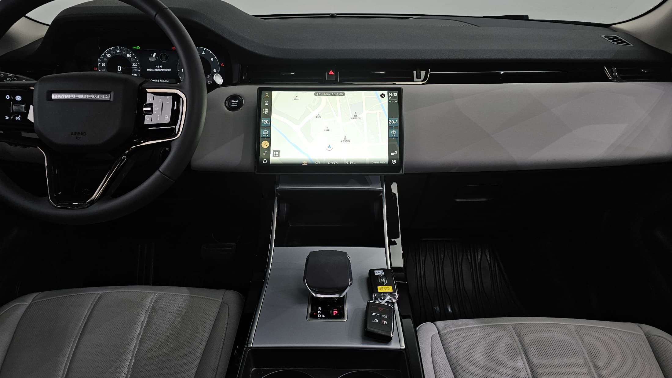 Land Rover Range Rover Evoque — фото 14