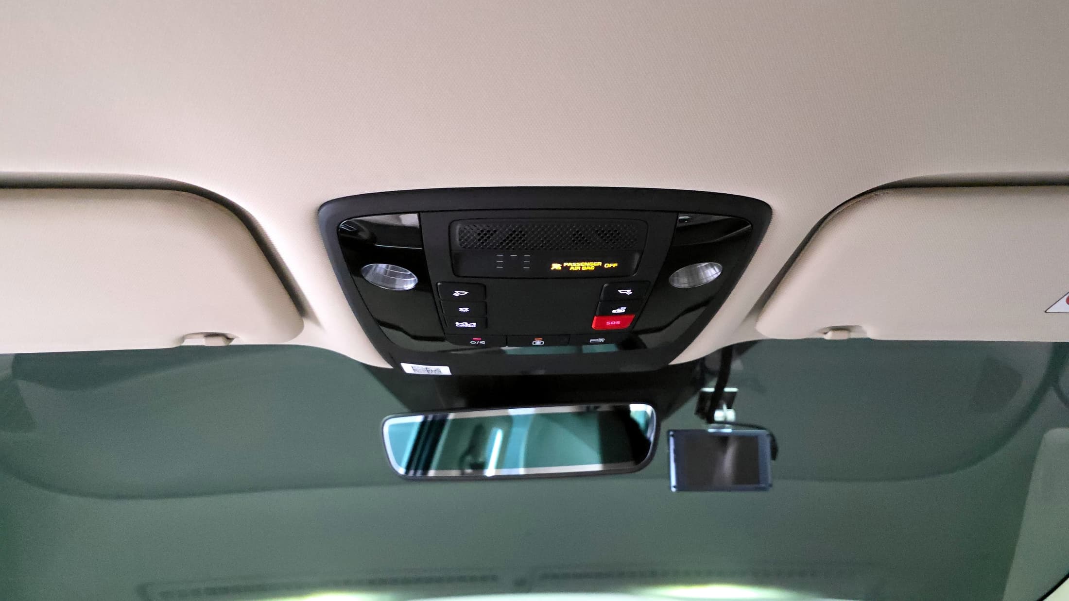 Kia Carnival — фото 17