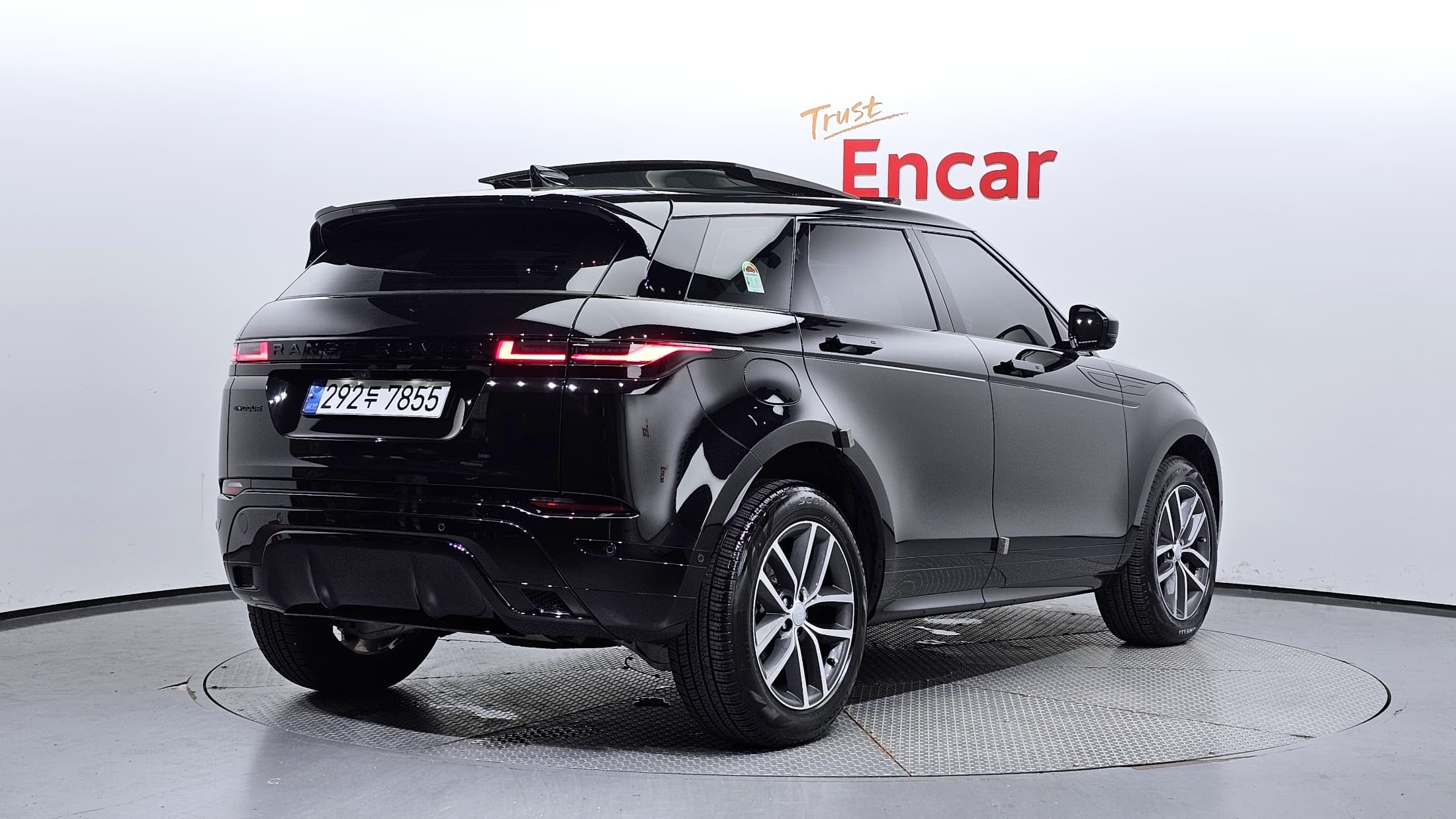 Land Rover Range Rover Evoque — фото 2