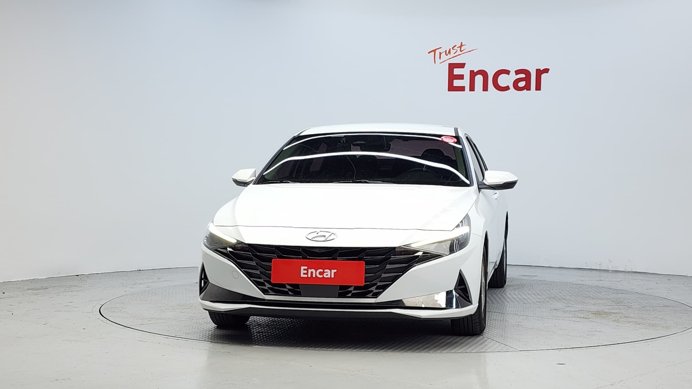 Hyundai Avante — фото 3
