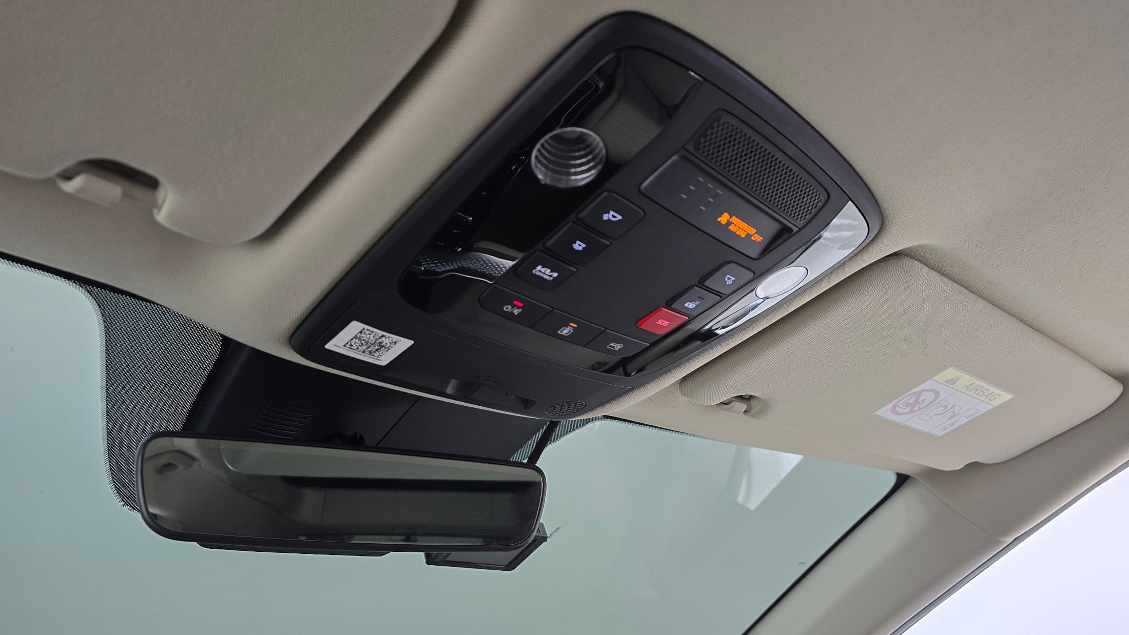 Kia Carnival — фото 17