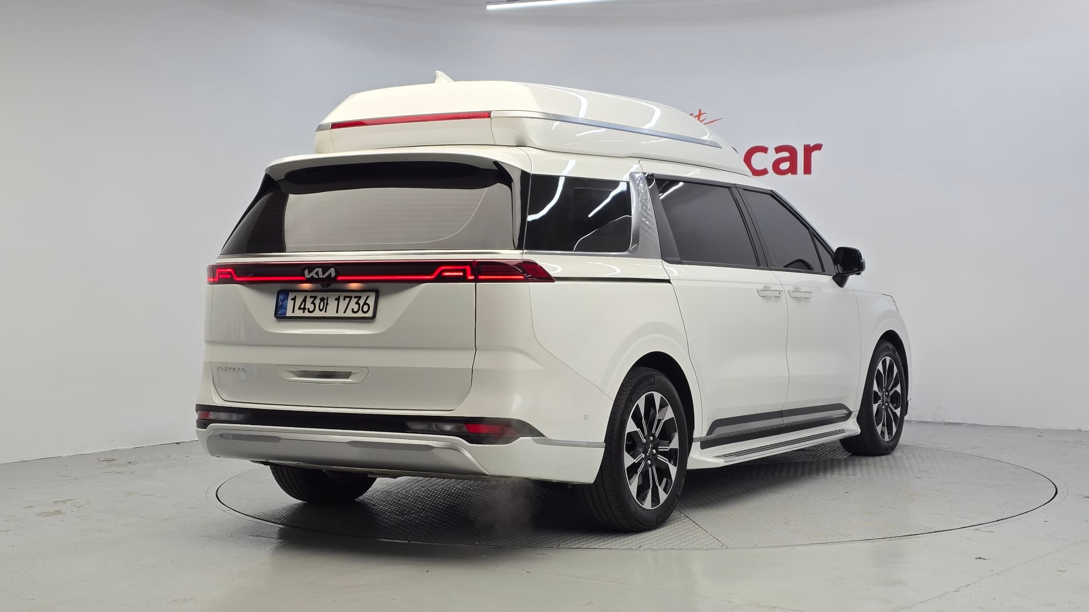 Kia Carnival — фото 2