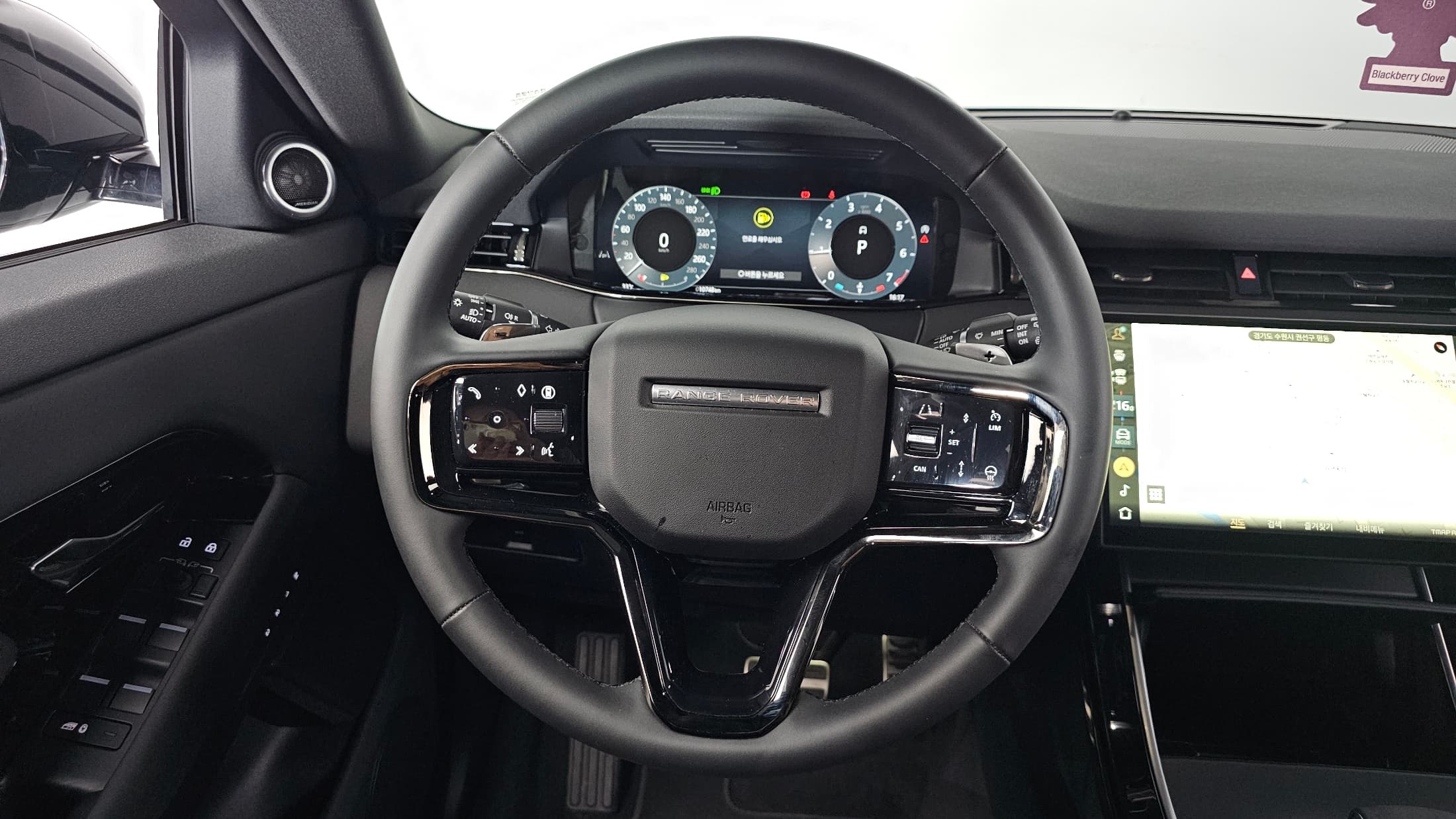Land Rover Range Rover Evoque — фото 13