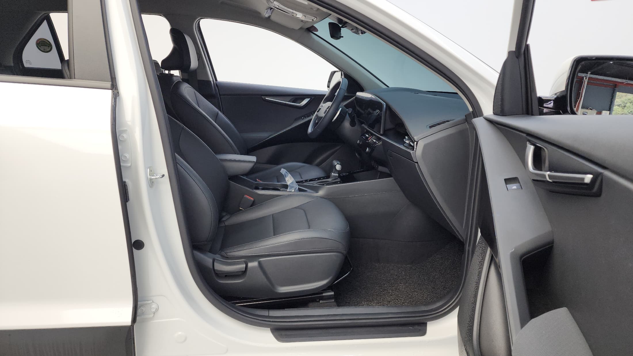 Kia Sportage — фото 11